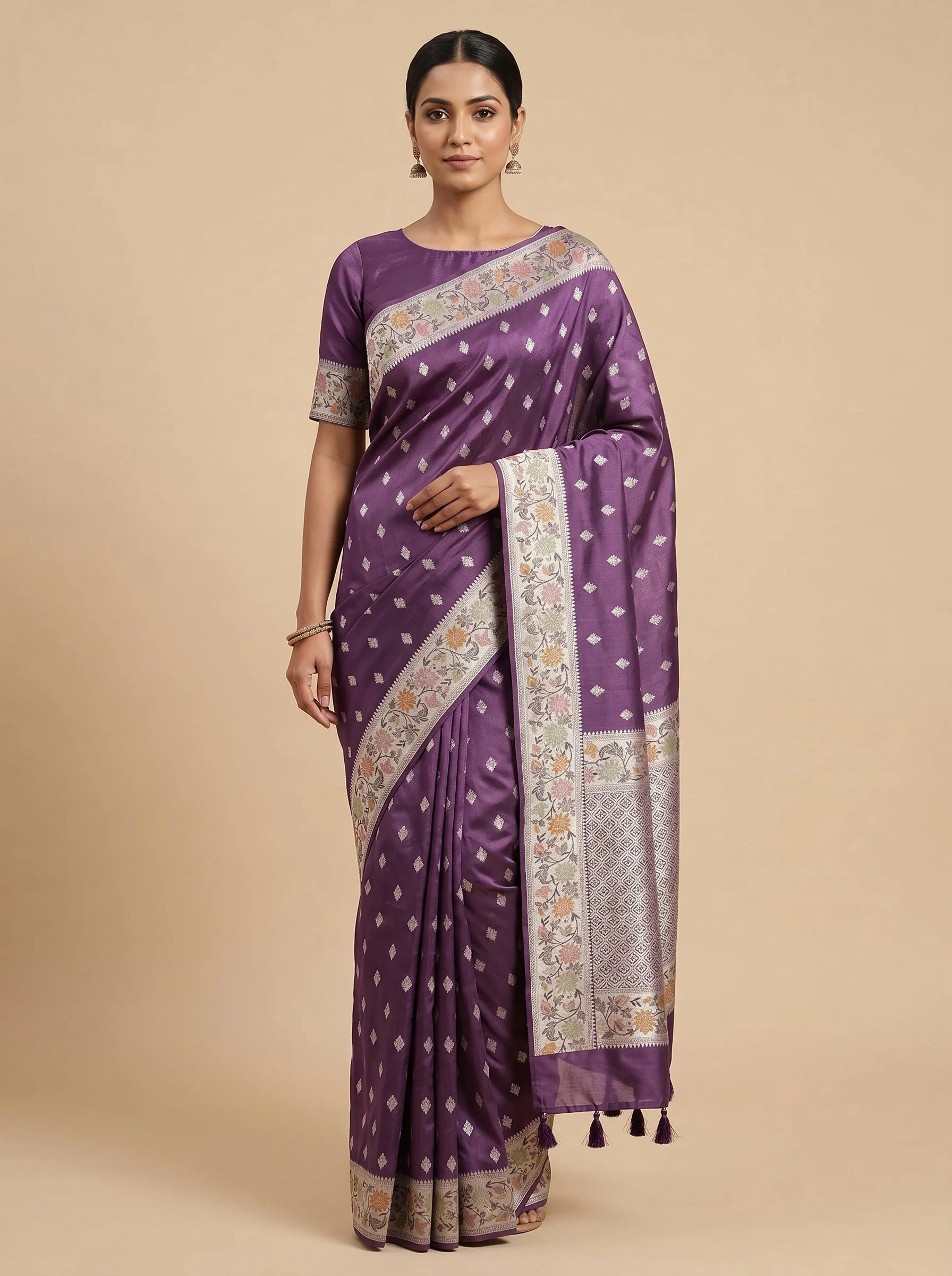 Amethyst Glow Elegance Saree