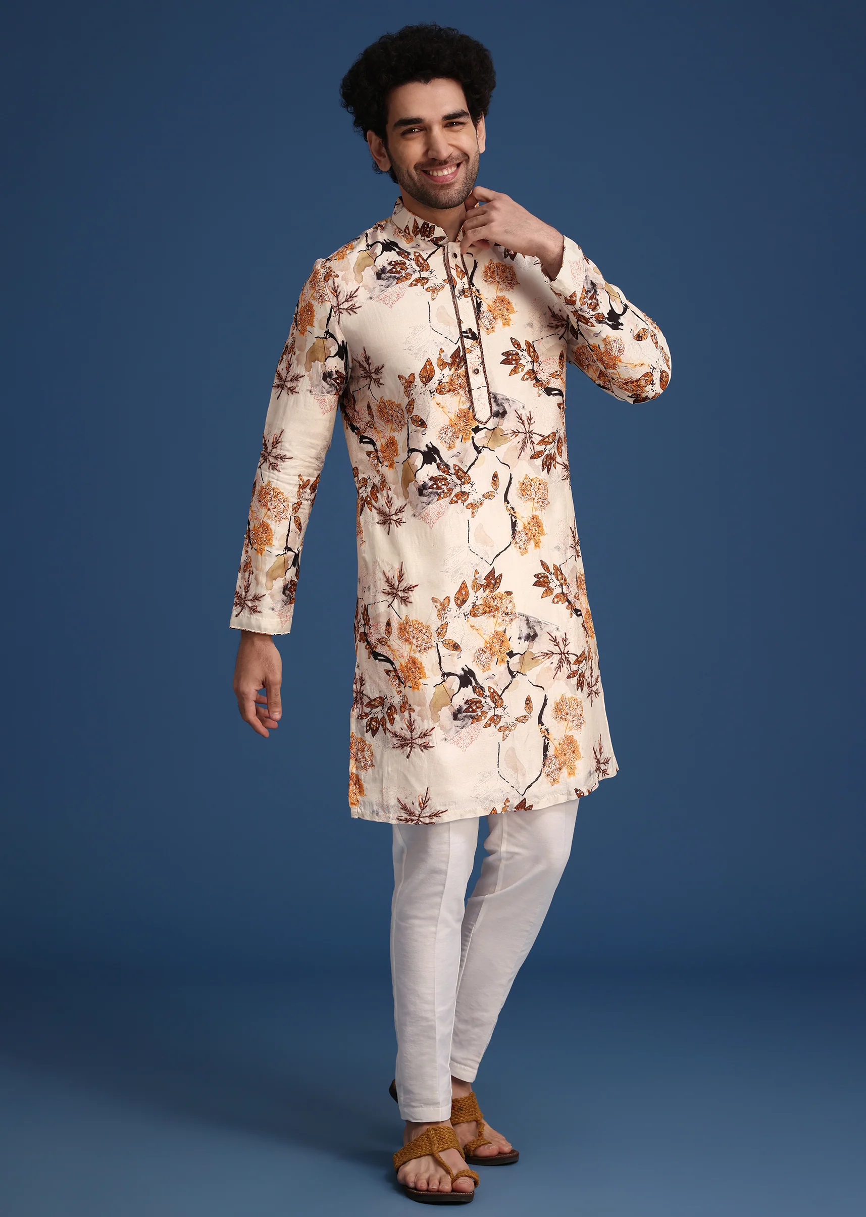 Beige Linen Printed Kurta Set With Leaf Motifs - Image 3