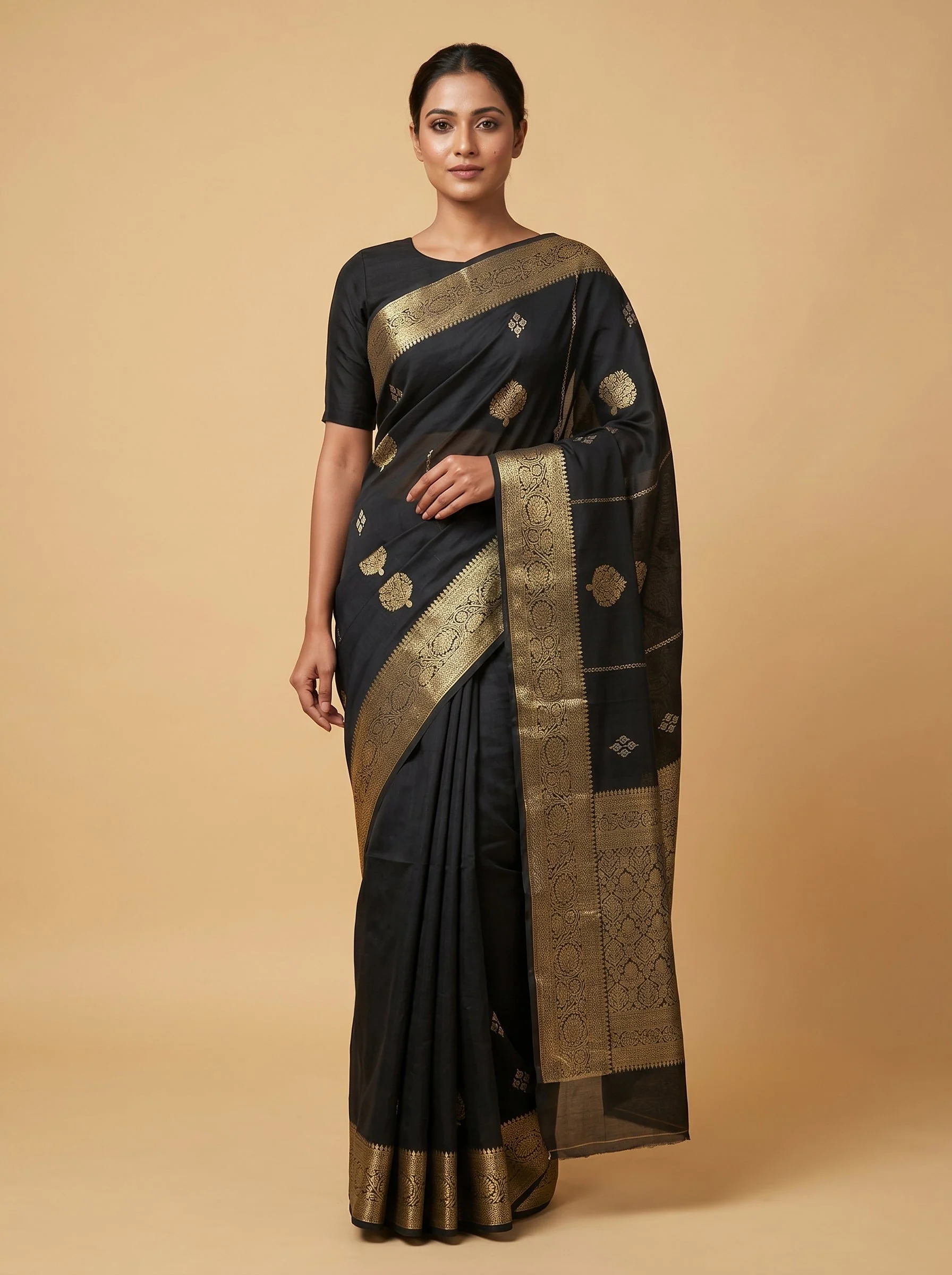 Black Bold Finish Handloom Saree