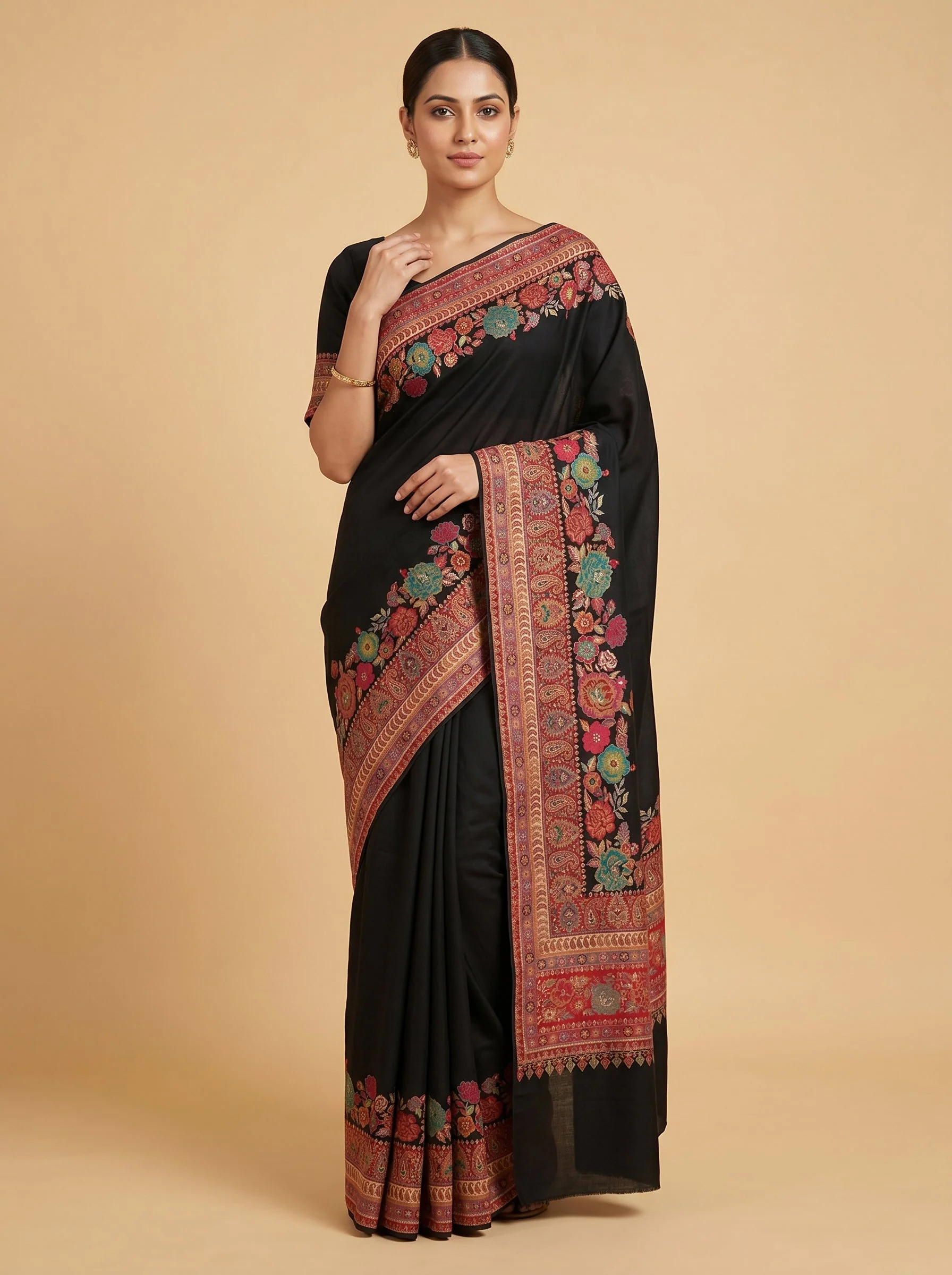 Black Bold Silhouette Handloom Saree