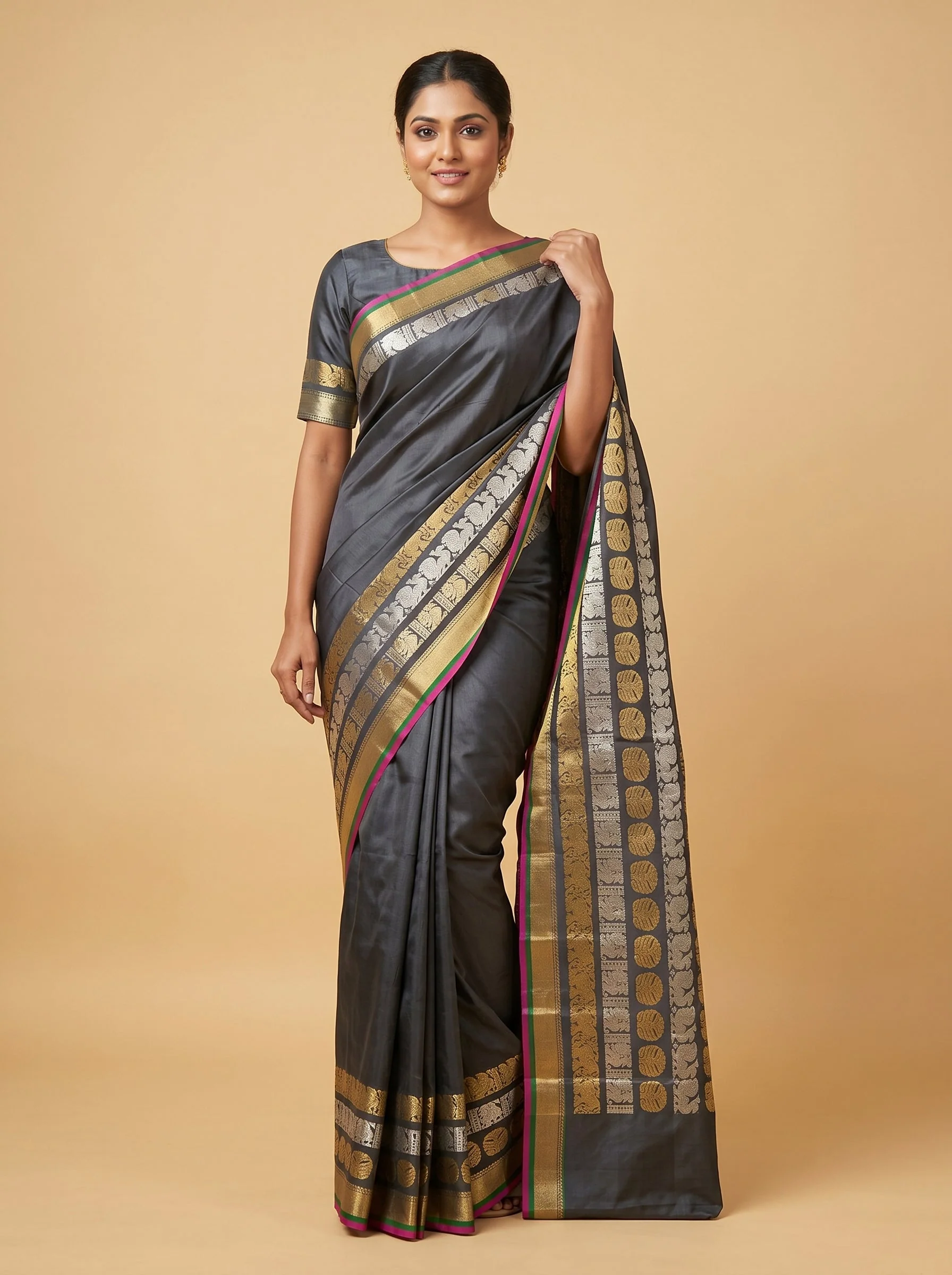 Black Crisp Finish Handloom Saree