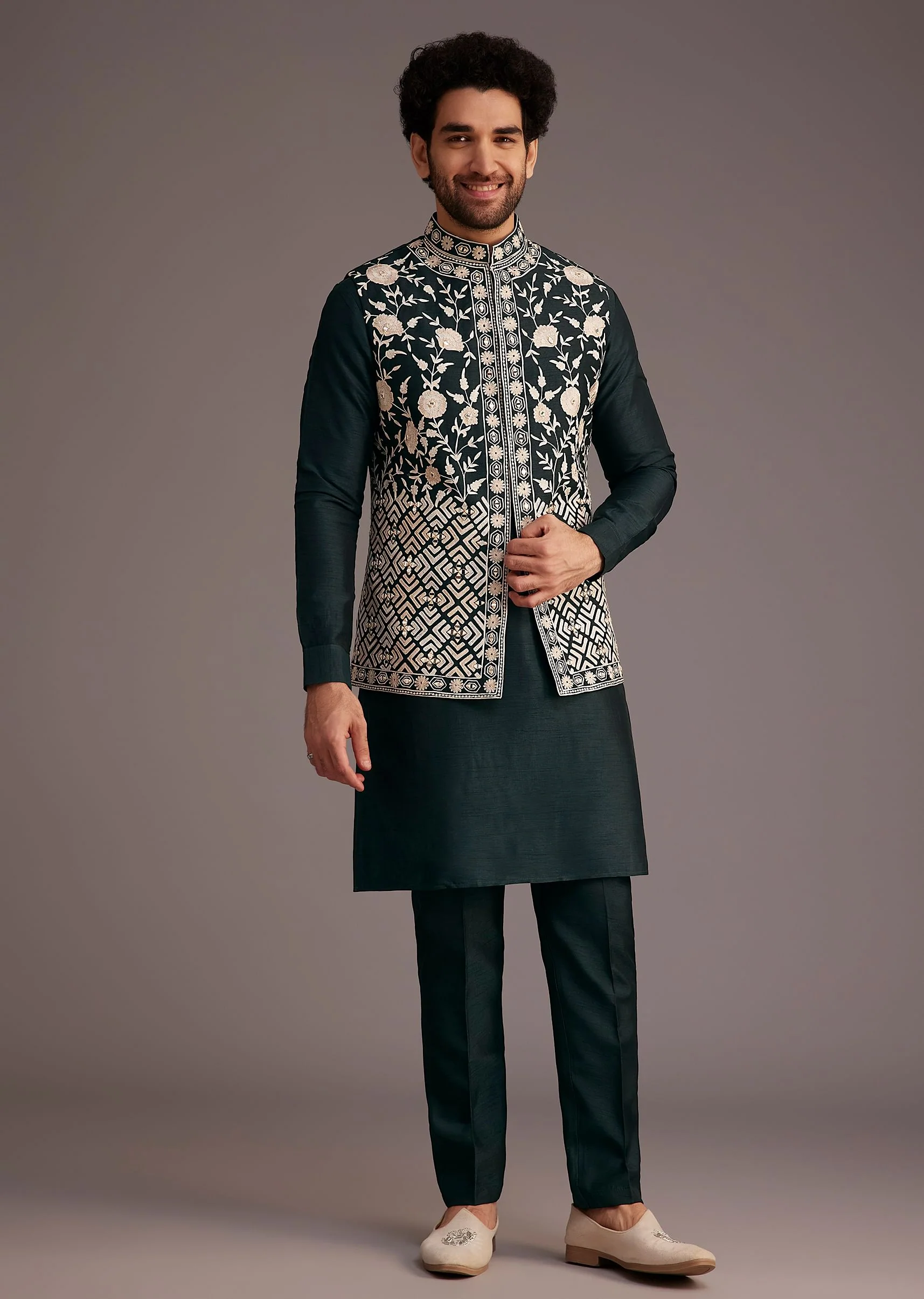 Black Floral Embroidered Jacket Kurta Set - Image 2