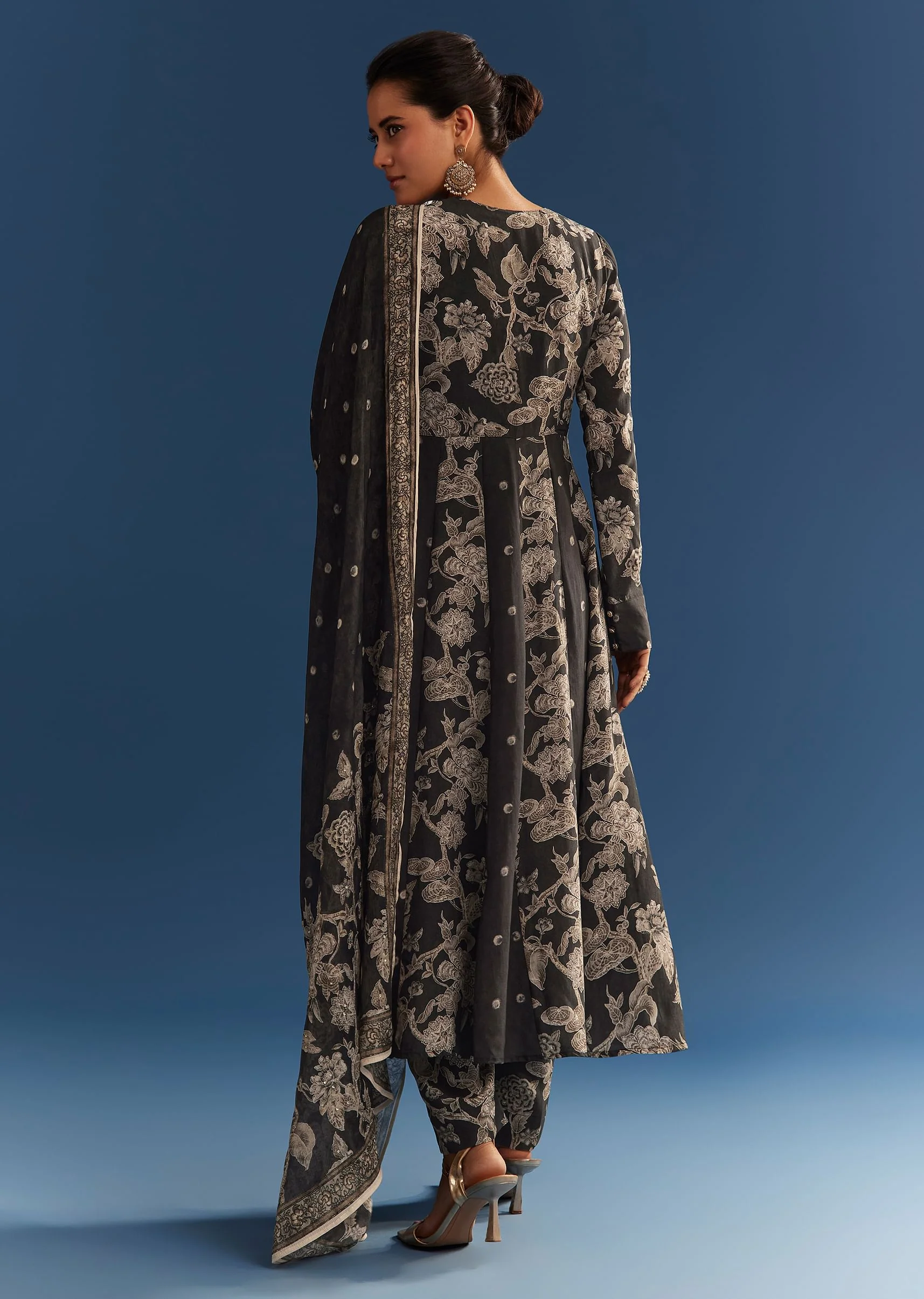 Black Floral Printed Crepe Anarkali Set With Embroidered Neckline - Image 5