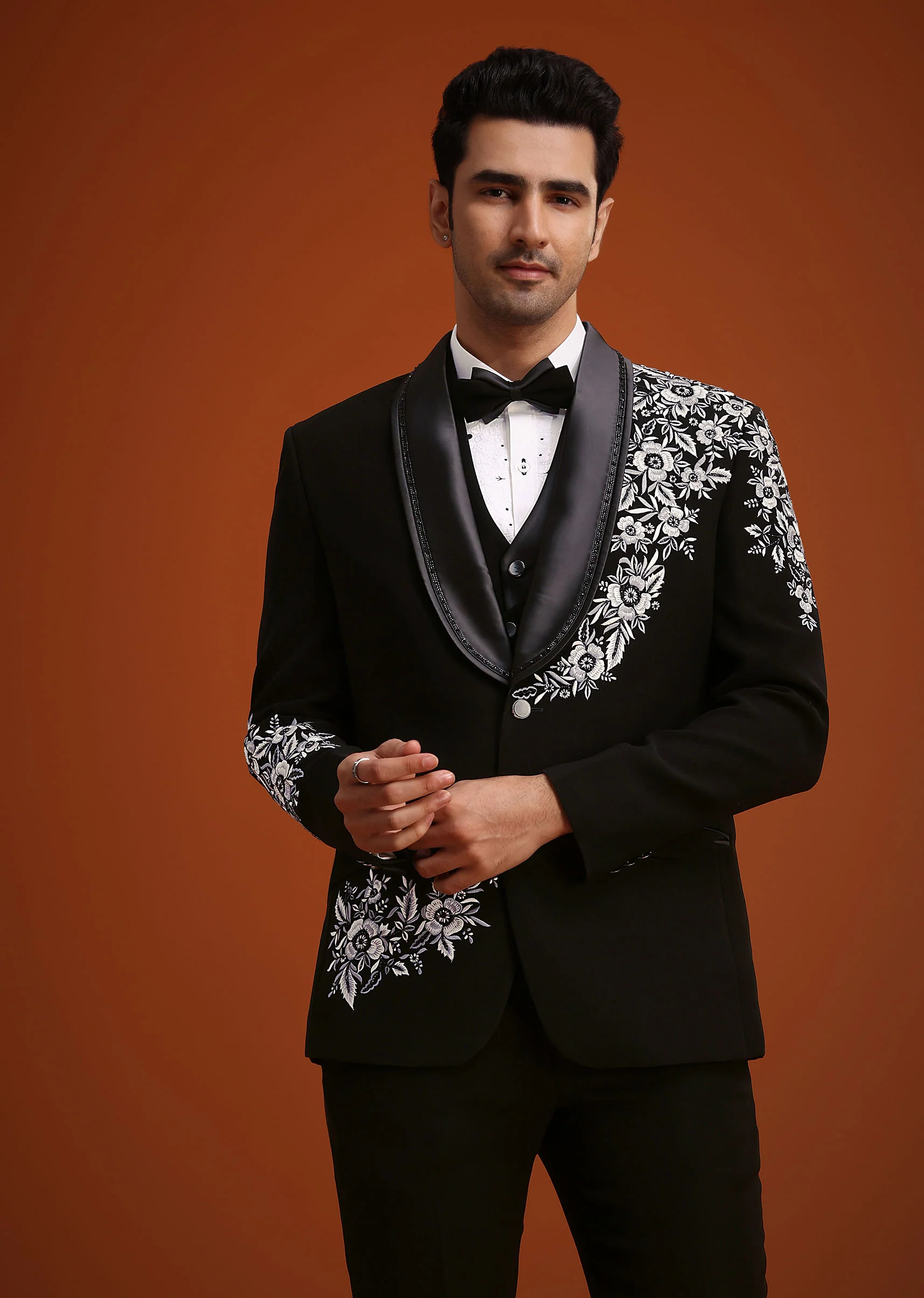 Black Hand Embellished Tuxedo Set - Image 4