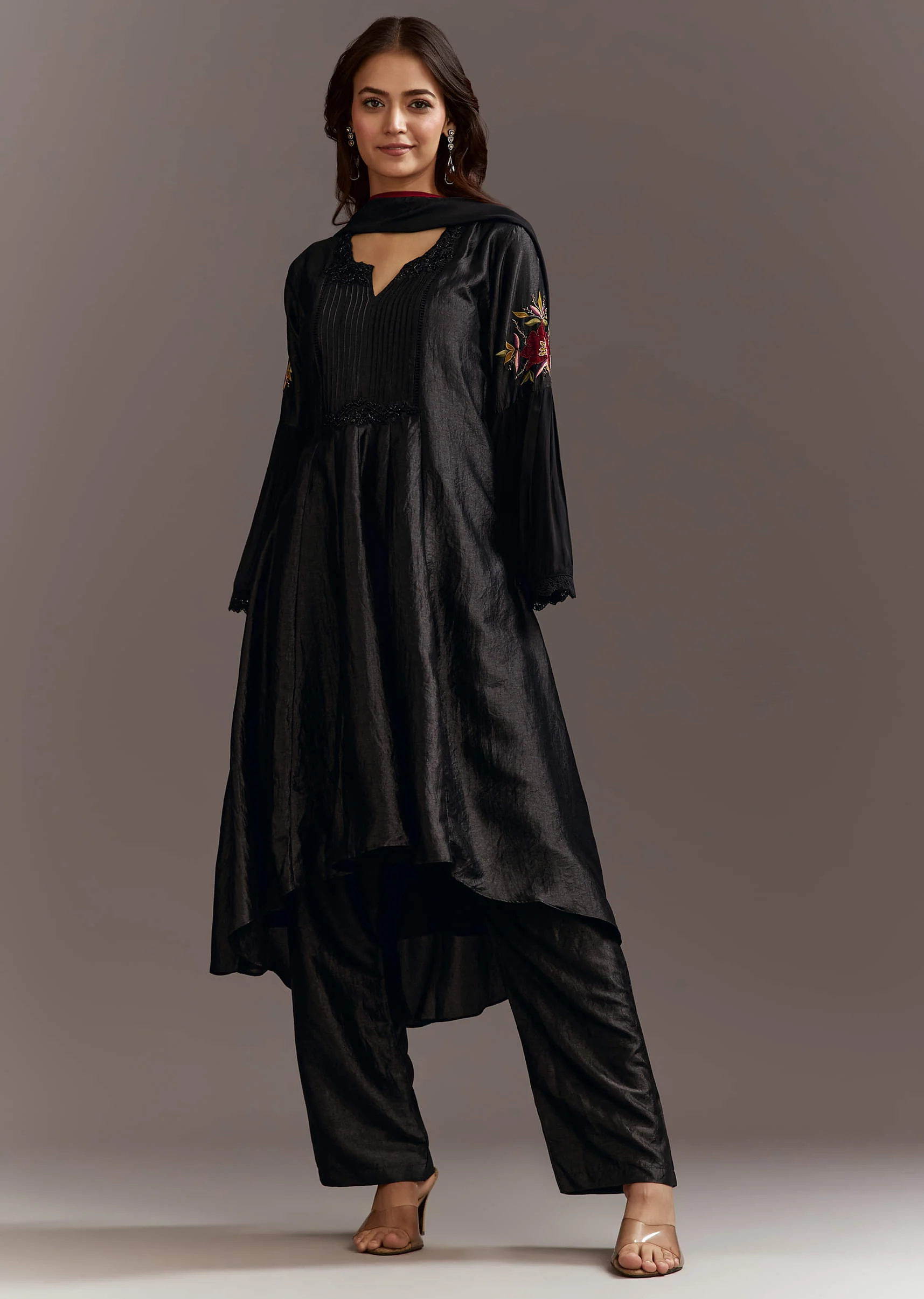 Black High Low Kurta Dupatta Set With Applique Work - Image 2