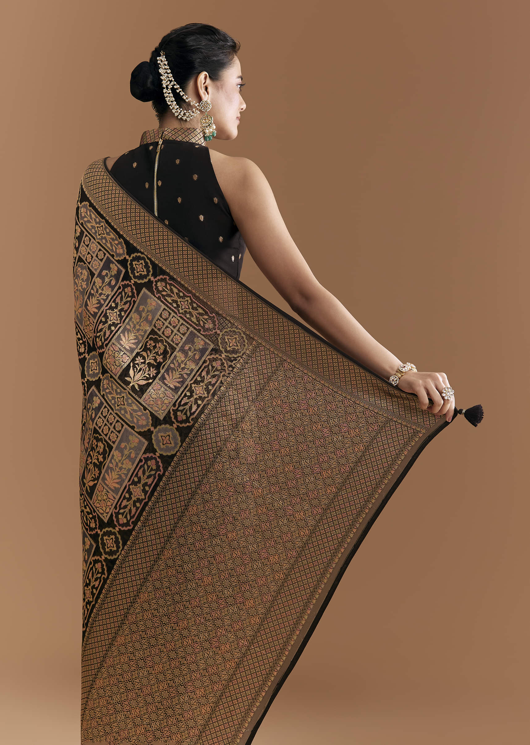 Black Khadhi Georgette Saree With Floral And Geometric Zari Work - Image 6