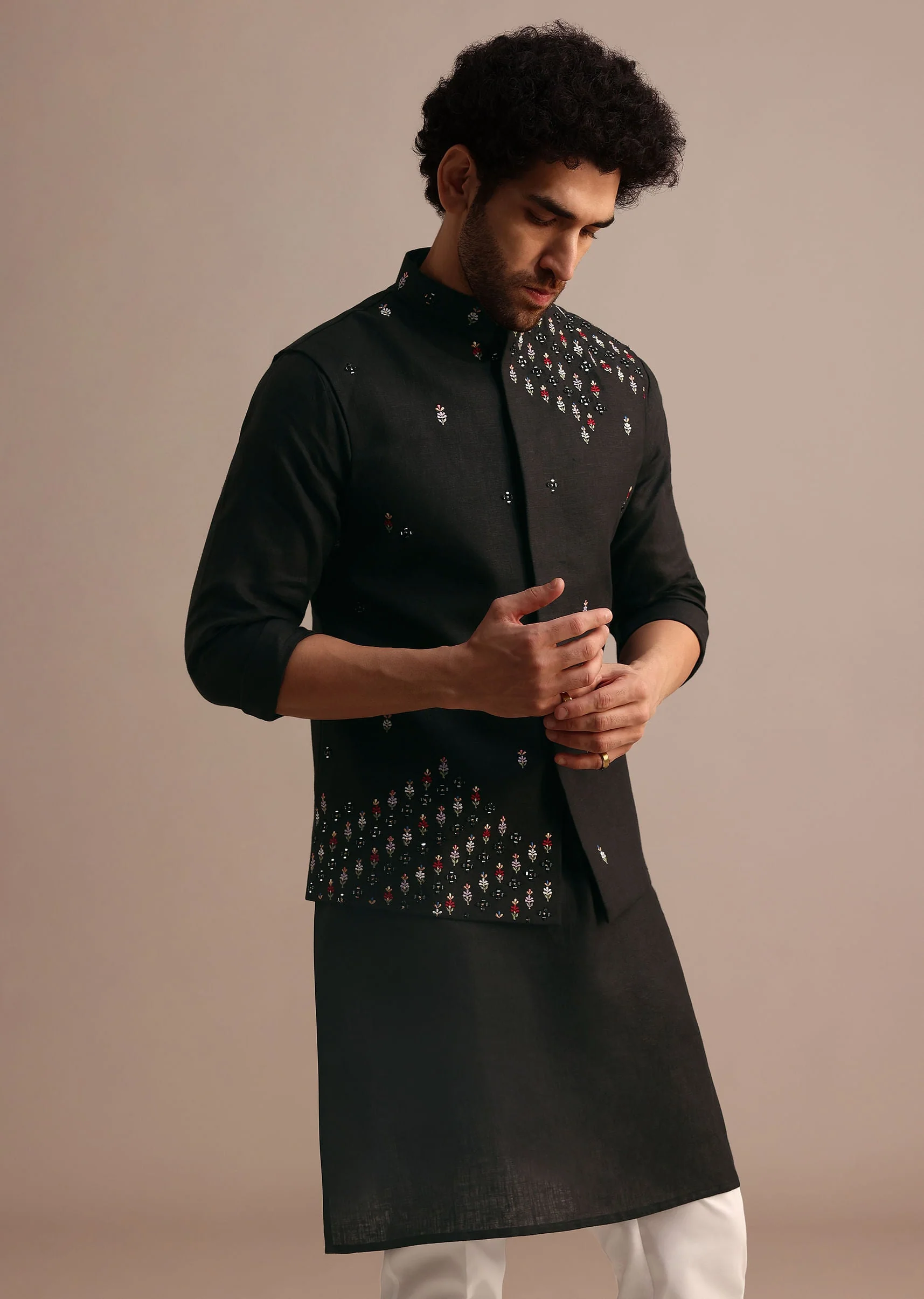 Black Kurta Jacket Set With Resham Work - Image 4