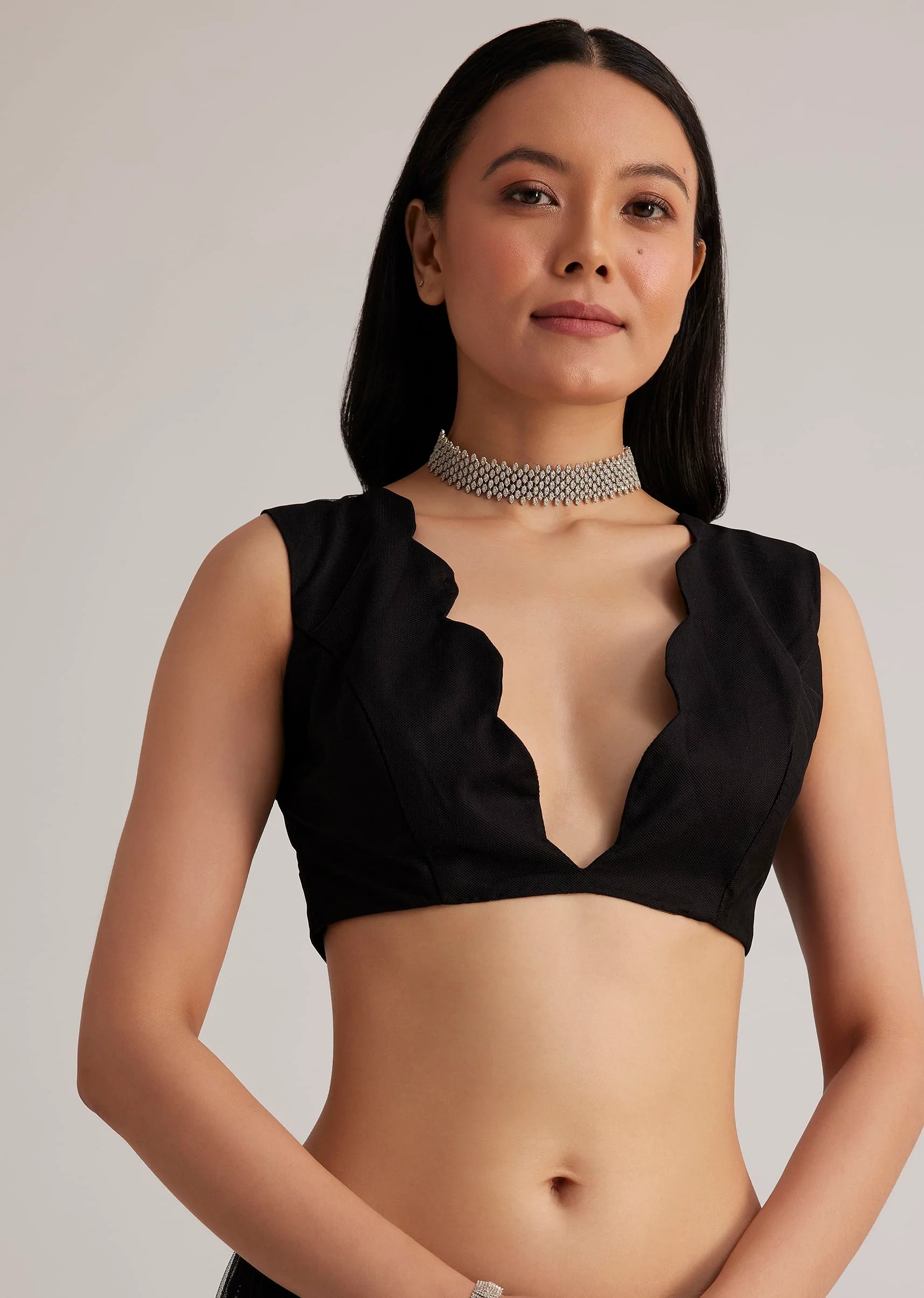 Black Net Saree With Sequins And Stones Embroidery - Image 7