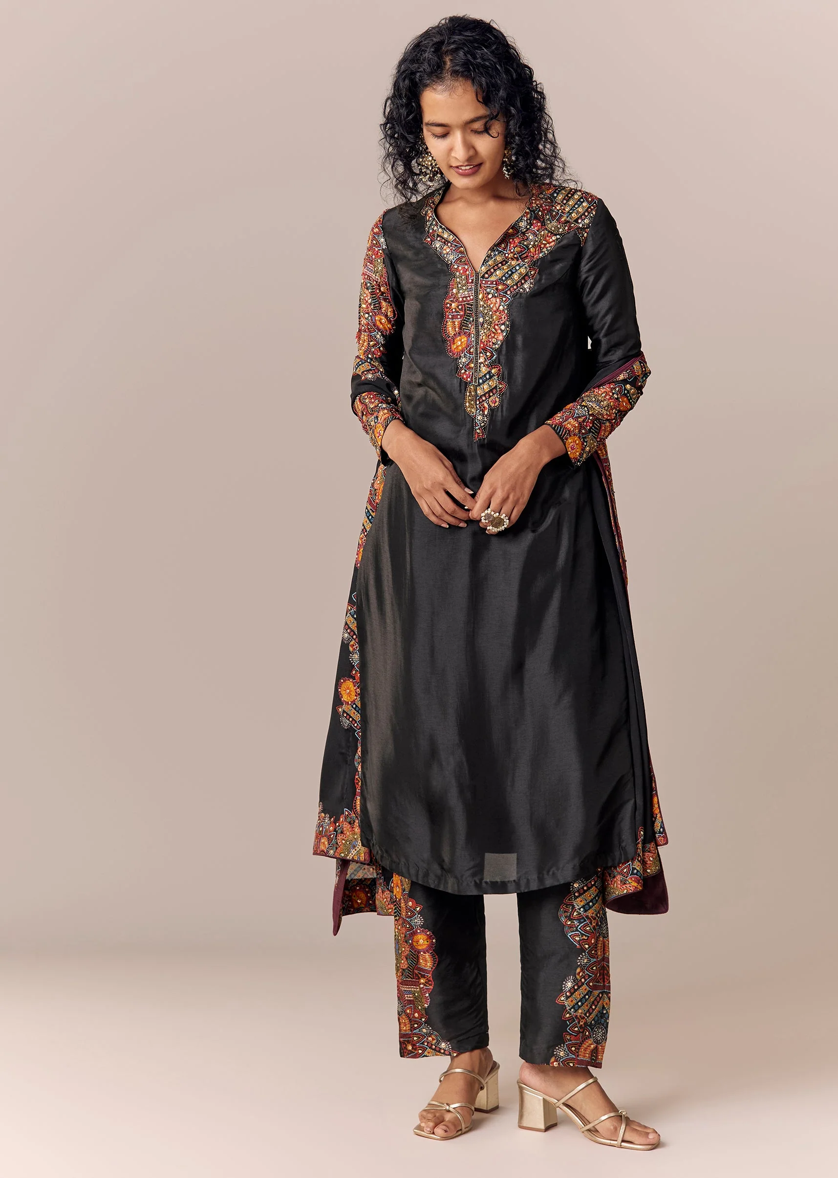 Black Printed Kurta Pant Set With Dupatta - Image 3