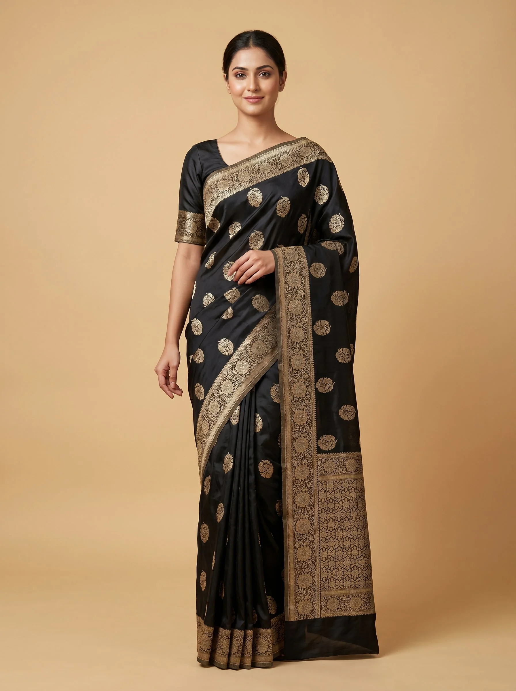 Black Tailored Edge Handloom Saree