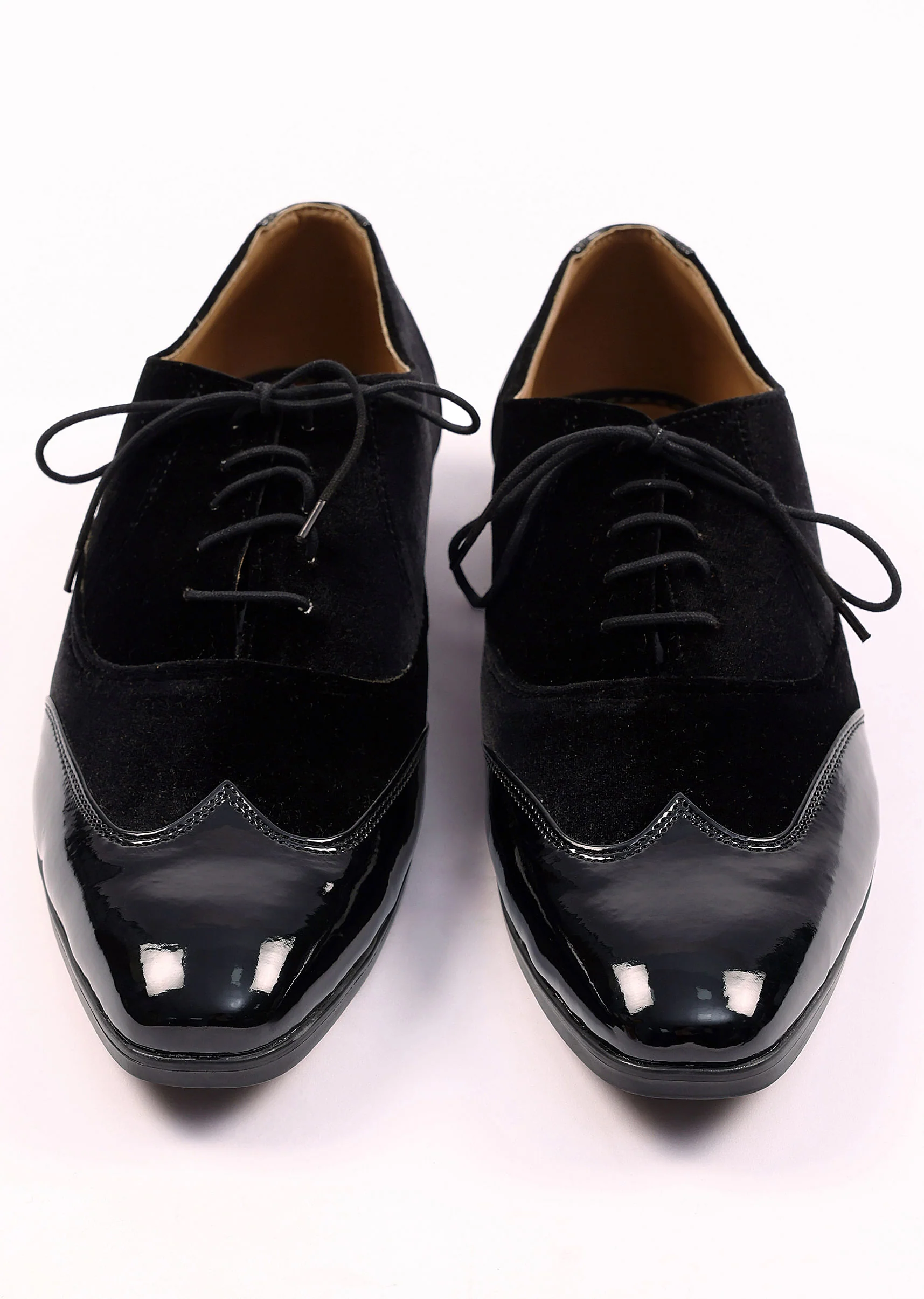 Black Velvet Jutti - Image 4