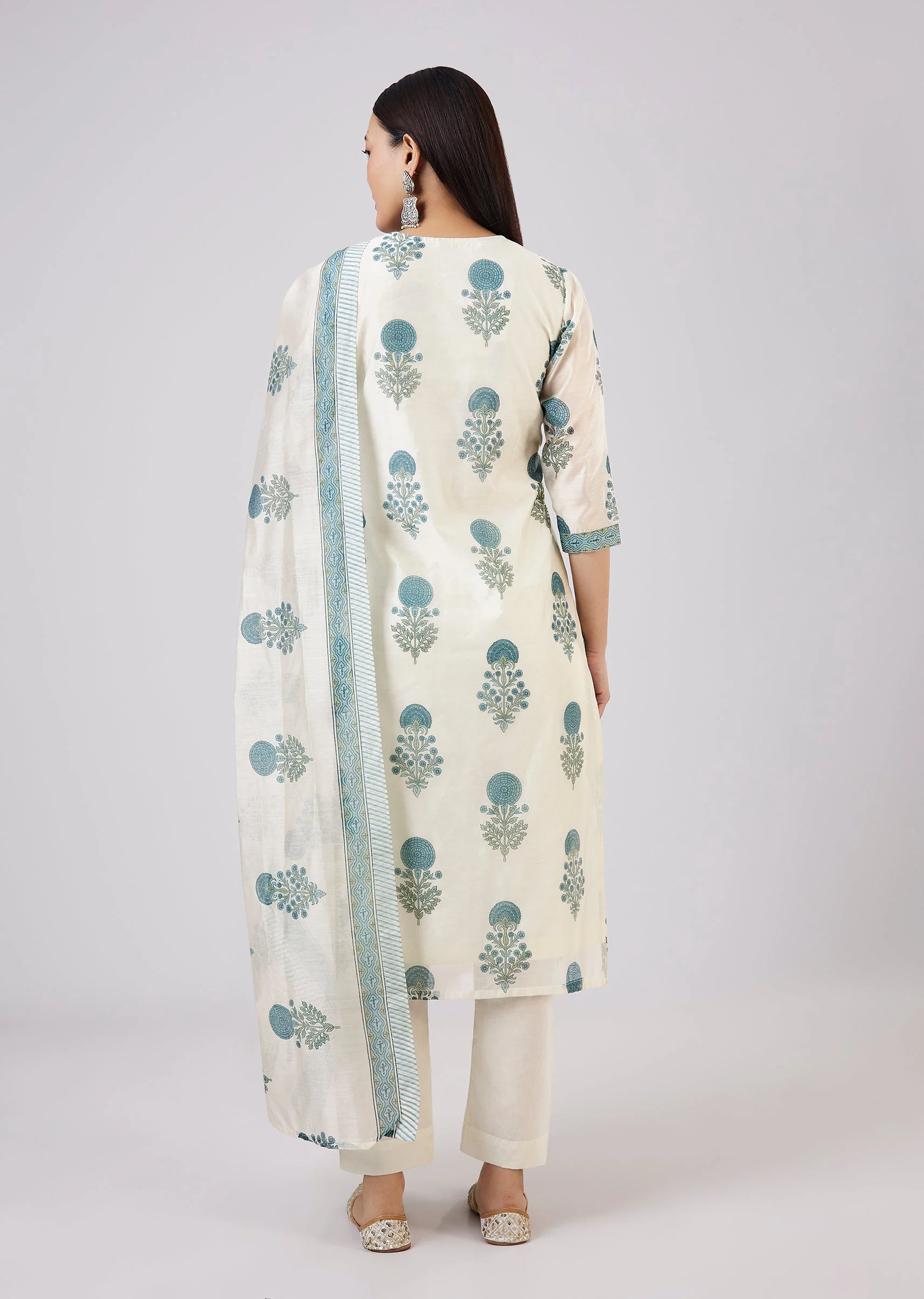 Blue Chanderi Hand Block Print With Embroidered Kurta - Image 5