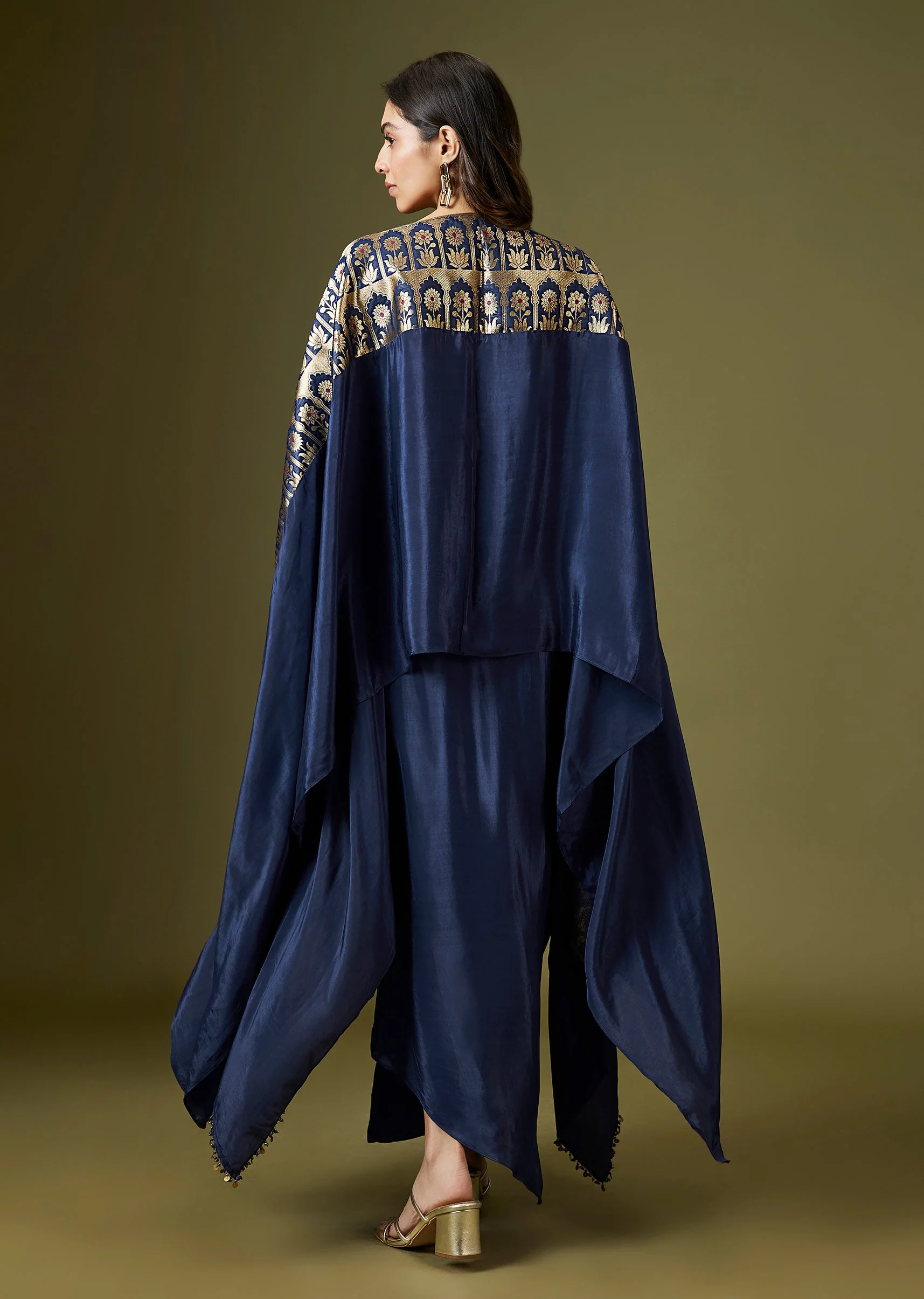 Blue Kaftan Style Drape Skirt Set - Image 5