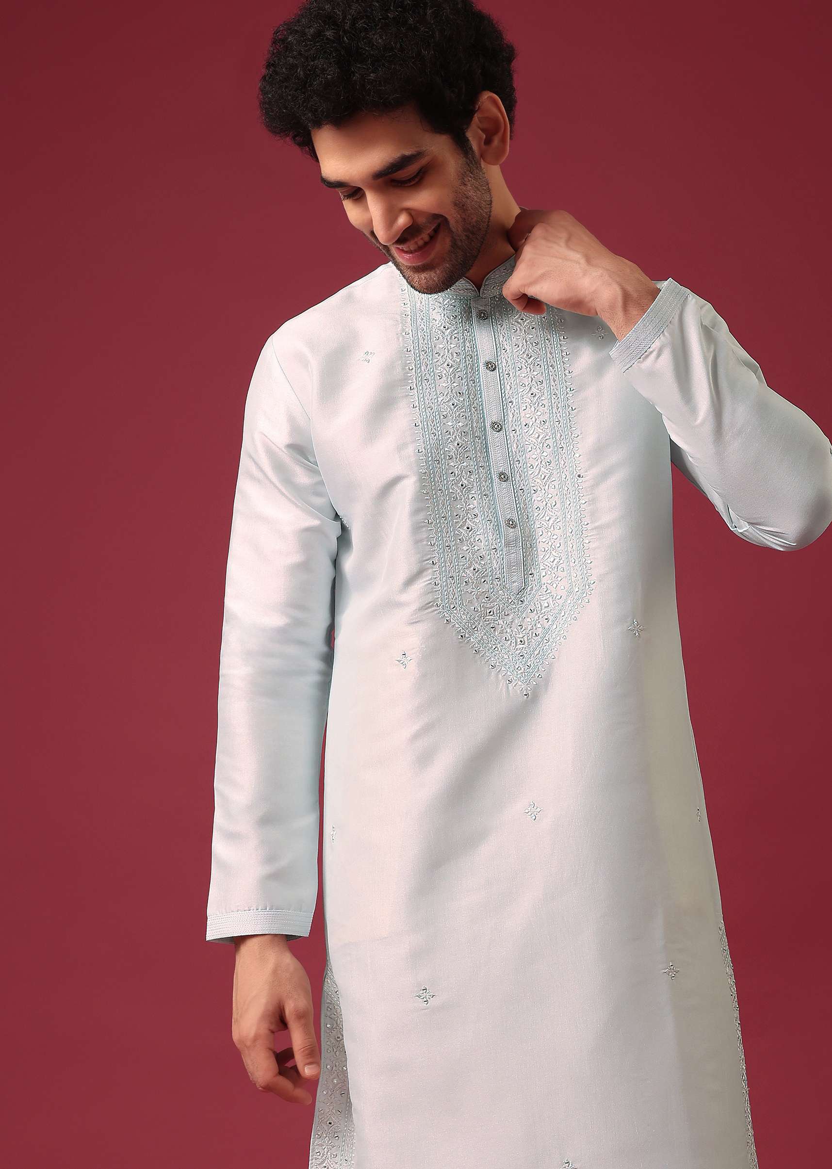 Blue Kurta Set In Silk With Mirror Work