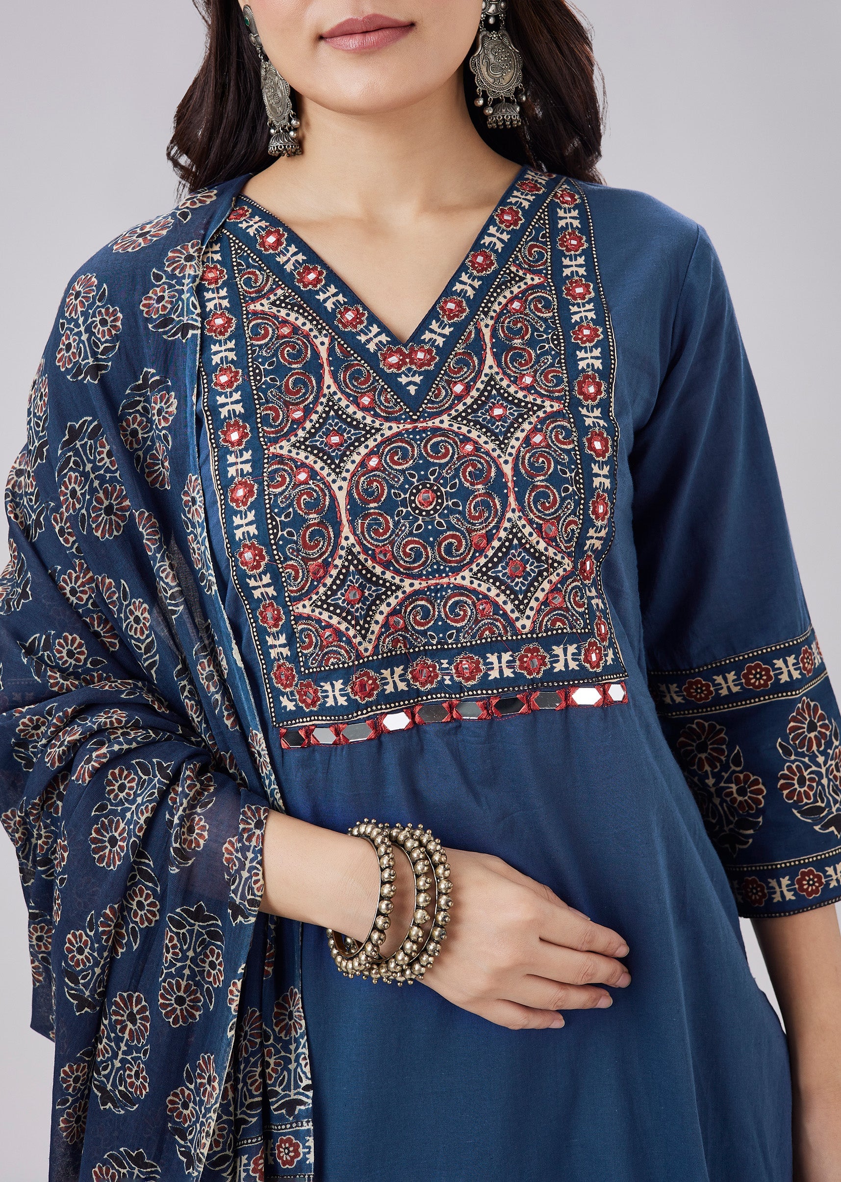 Blue Mirror Work Cotton Kurta Set With Dupatta - Image 2