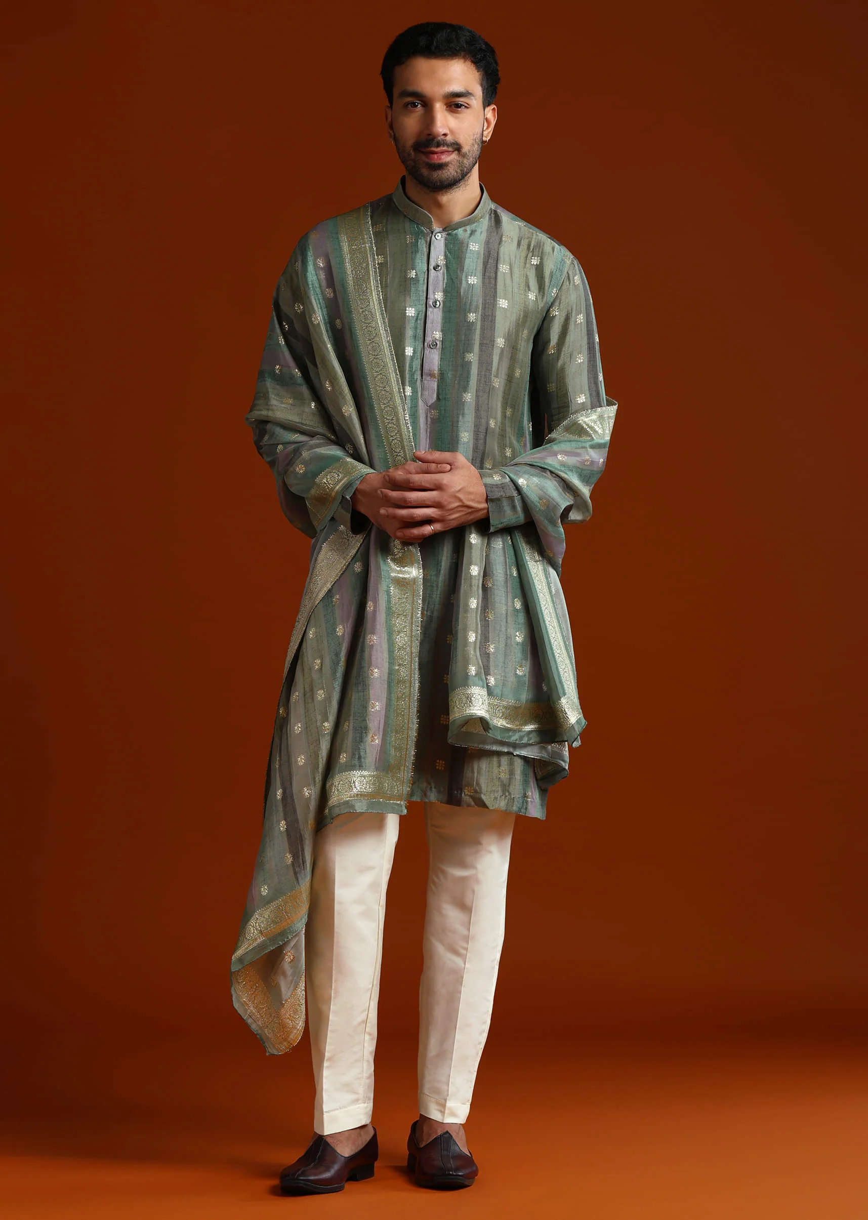 Blue Silk Kurta Set For Men With Zari Work - Image 2