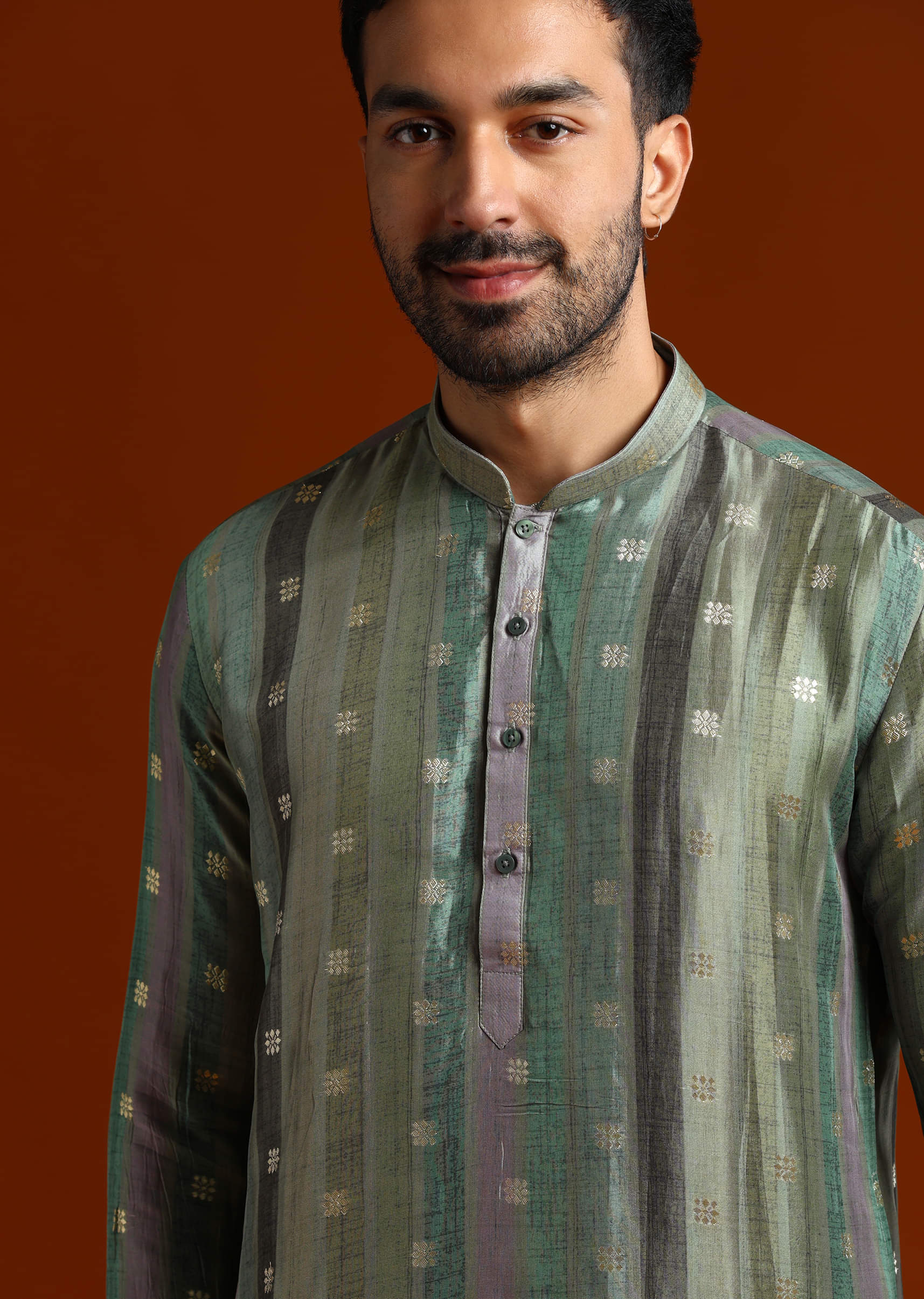 Blue Silk Kurta Set For Men With Zari Work - Image 3