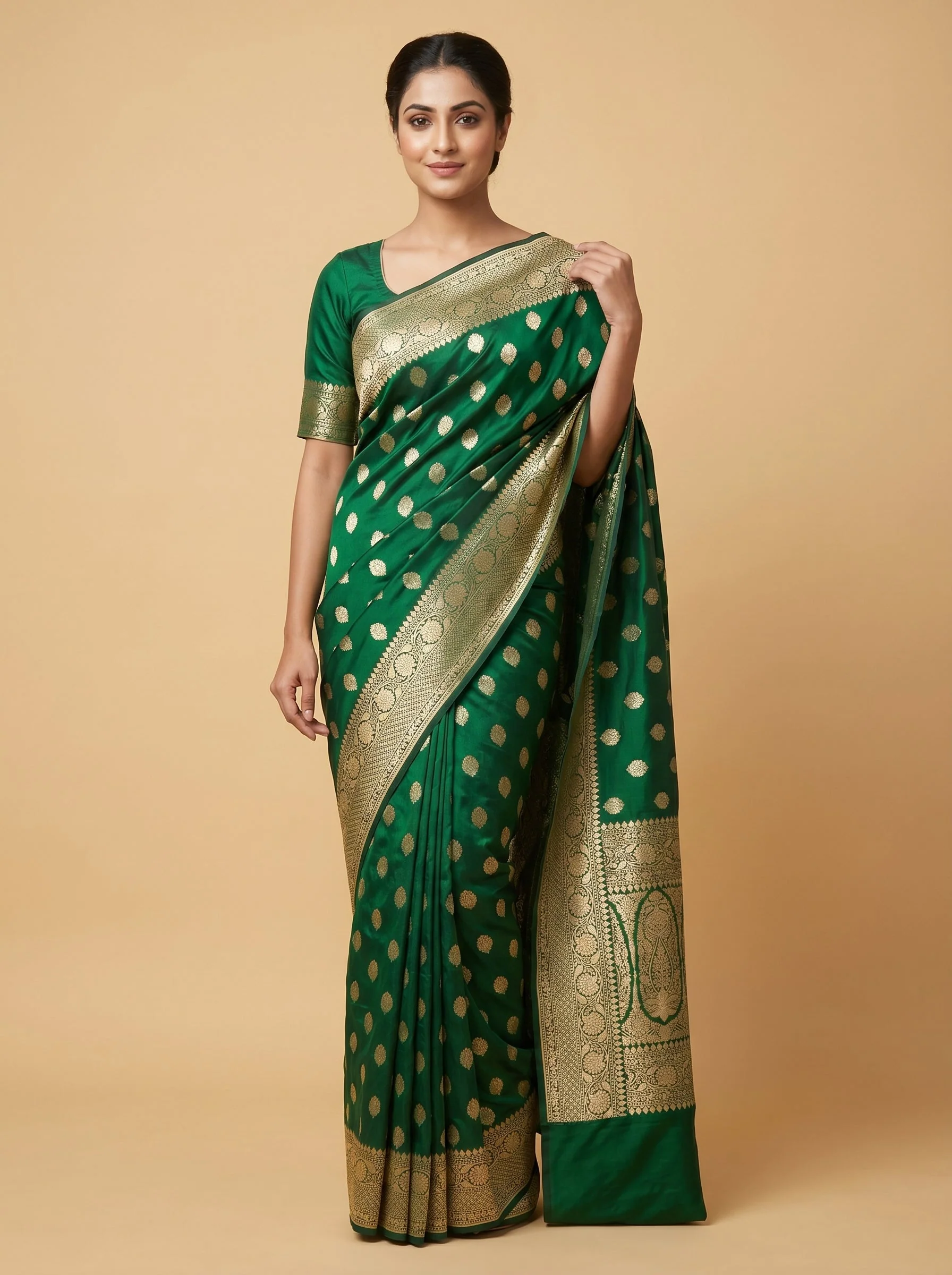 Bottle Green Woodland Depth Handloom Saree