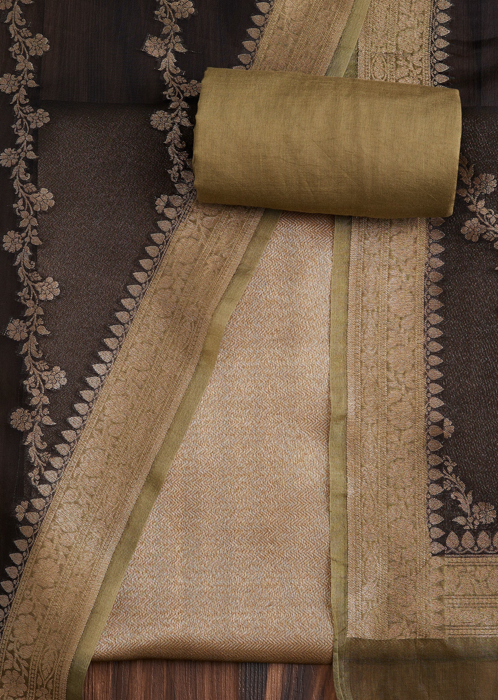 Classic Brown Tissue Suit Set