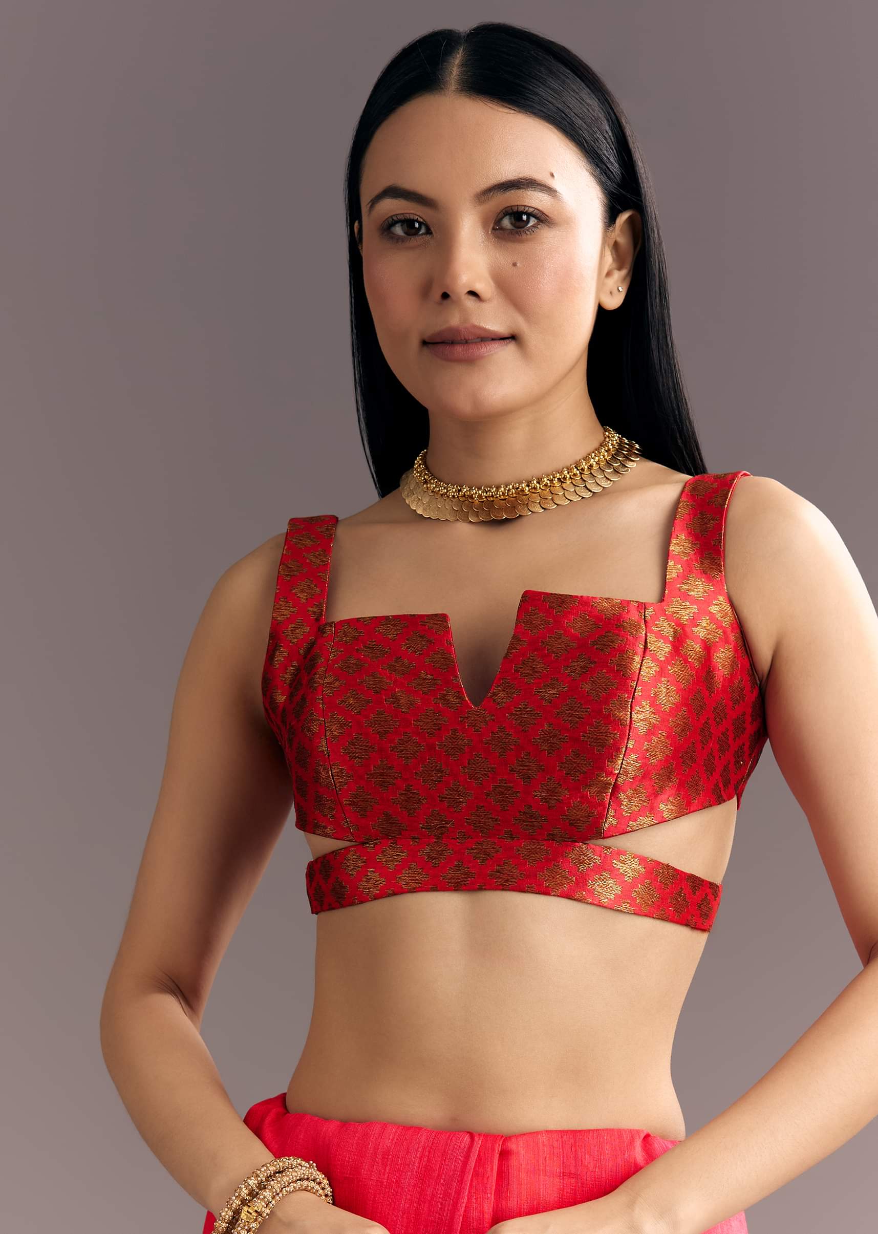 Corel Red Kora Silk Handloom Saree With Woven Traditional Motif - Image 7