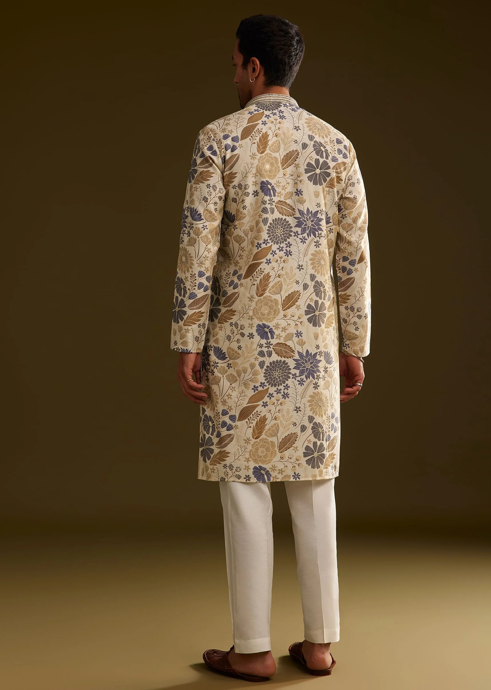 Cream Blue Silk Floral Printed Kurta Set - Image 5