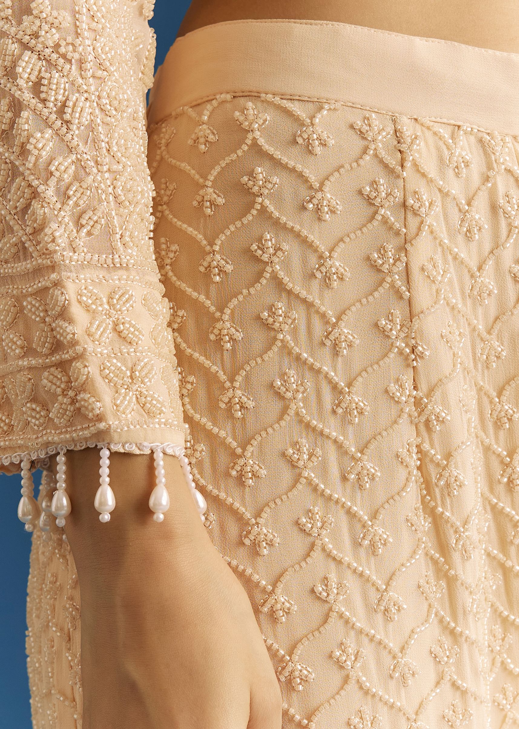 Cream Georgette Kurta Pant Set With Beaded Dupatta - Image 6