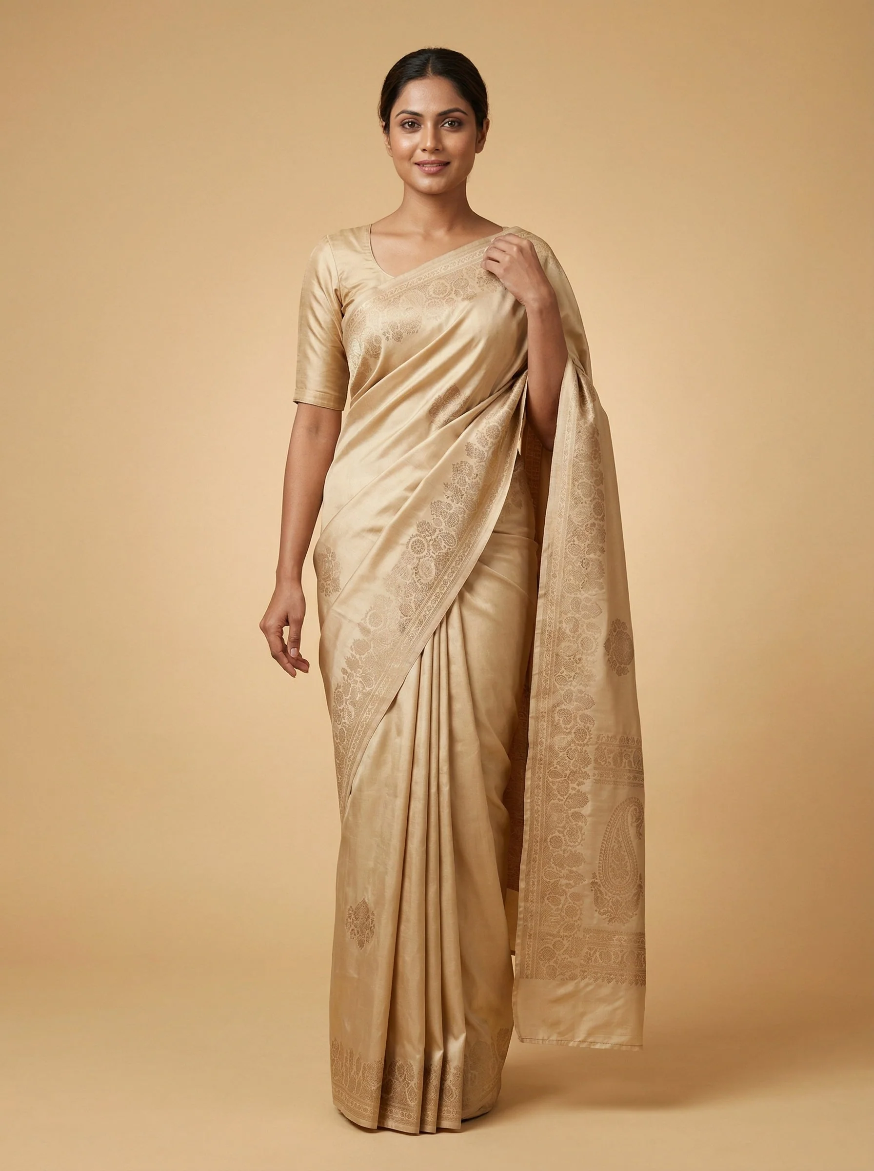 Cream Graceful Handloom Saree