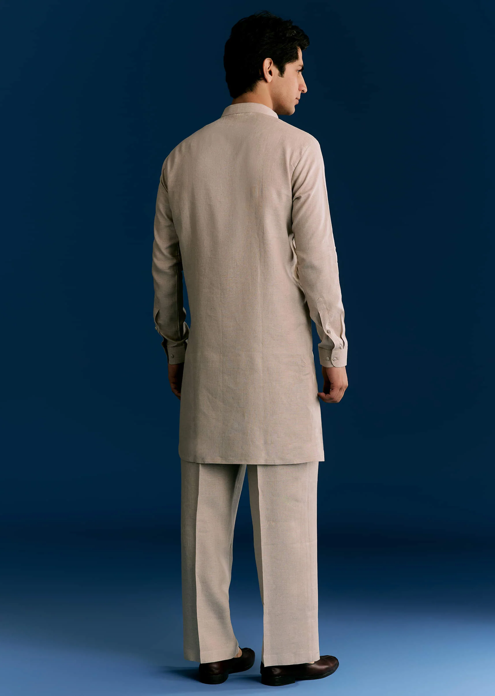 Cream Linen Kurta Set With Embroidery - Image 5