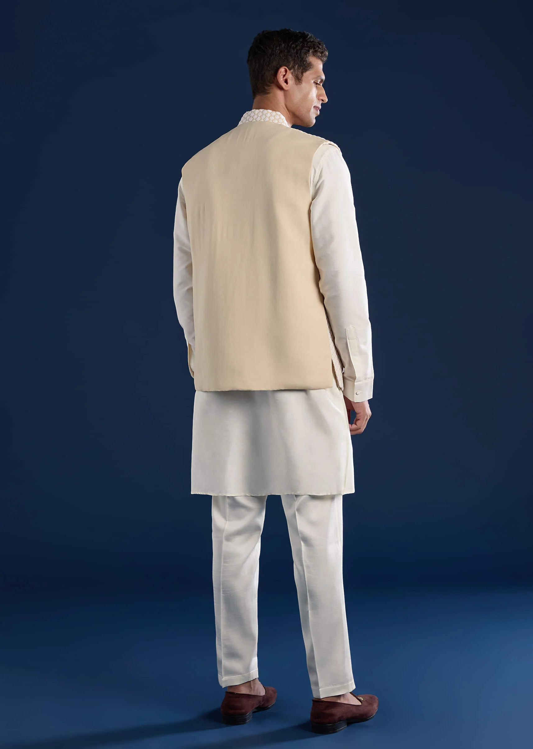 Cream Viscose Jacket Kurta Set With Embellished Work - Image 5