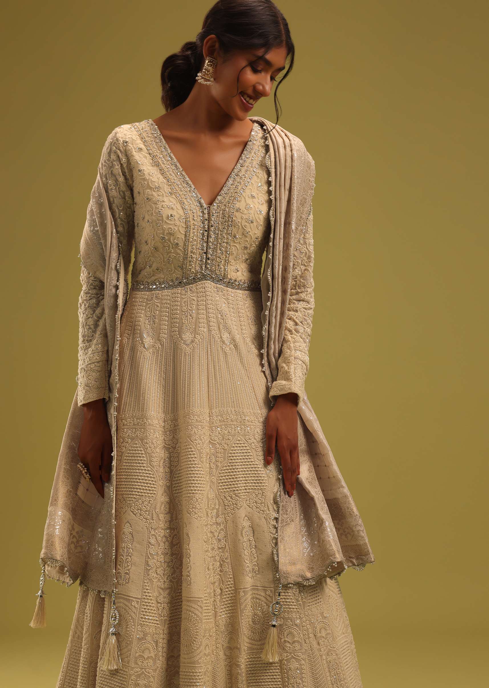Cream White Anarkali Set In Georgette With Lucknowi Work - Image 11