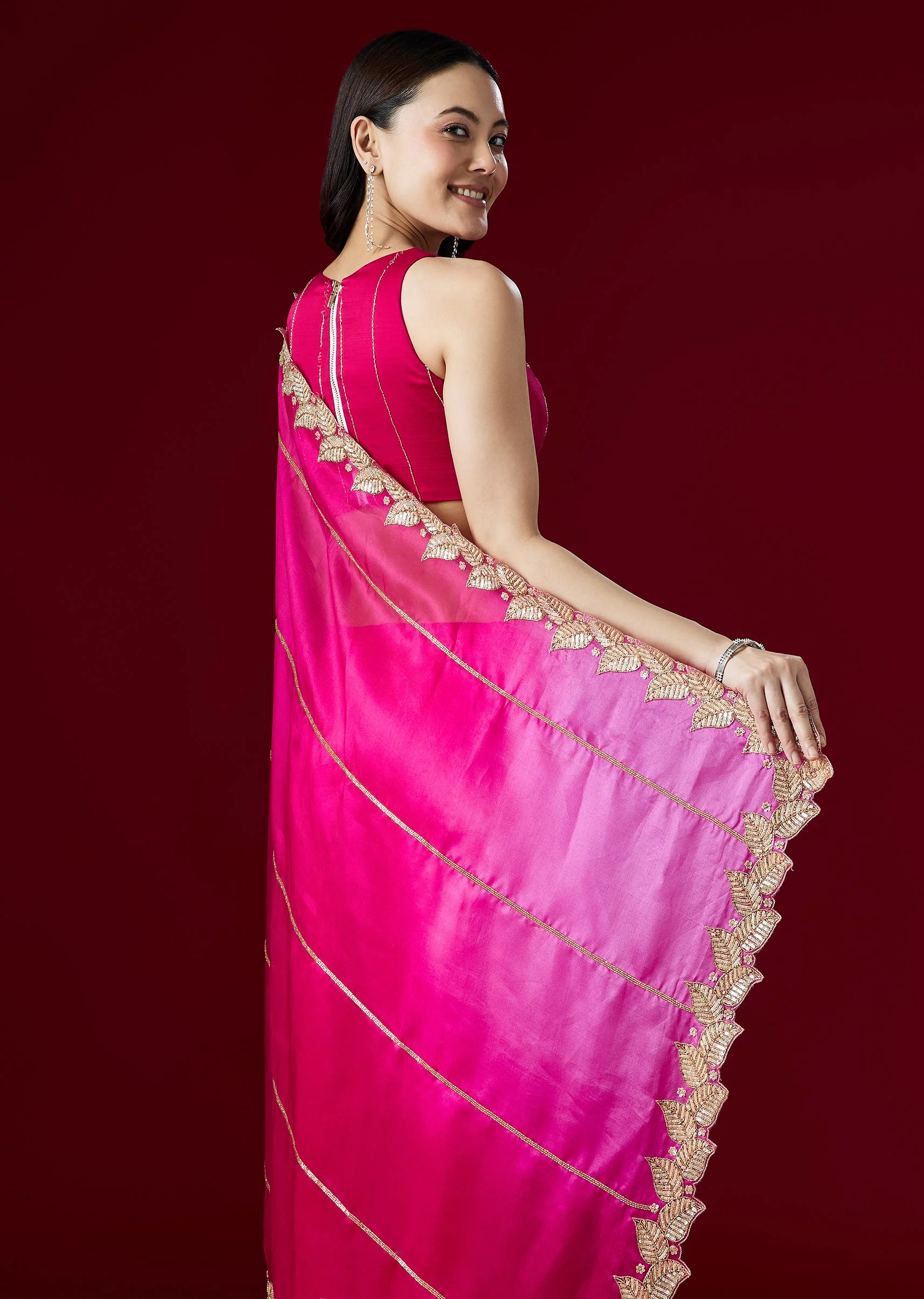 Dual Pink Shaded Organza Silk Saree With Embroidered Border - Image 6