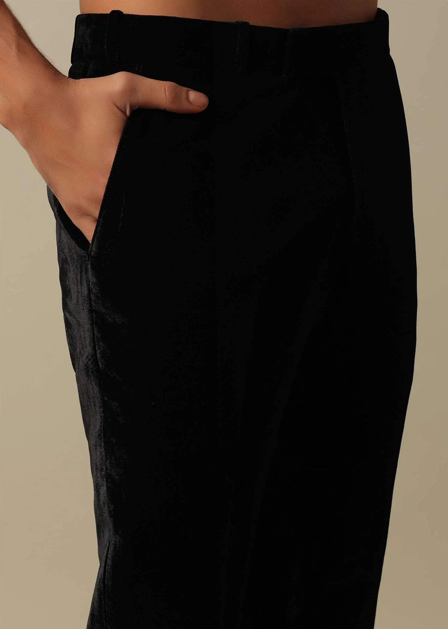 Exquisite Black Indowestern Set - Image 7