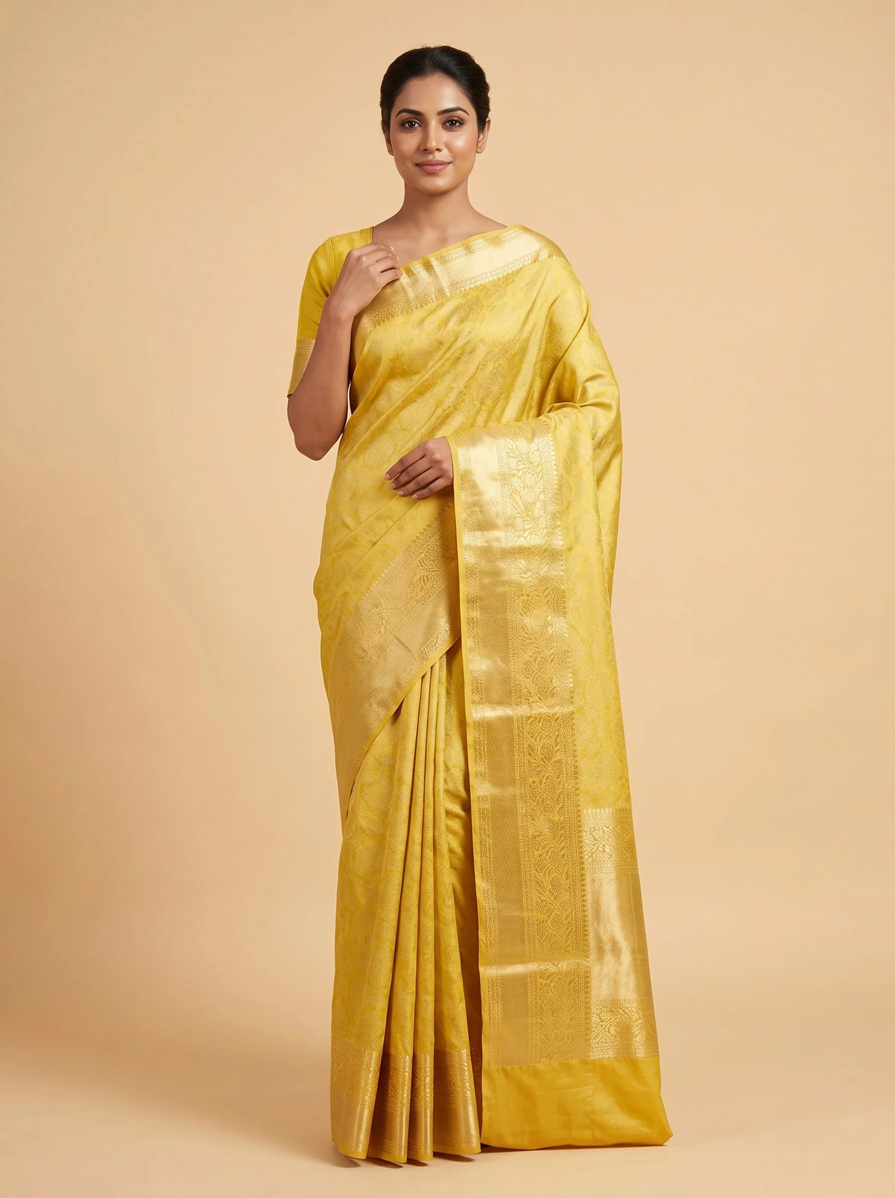Gold Gleaming Weave Handloom Saree