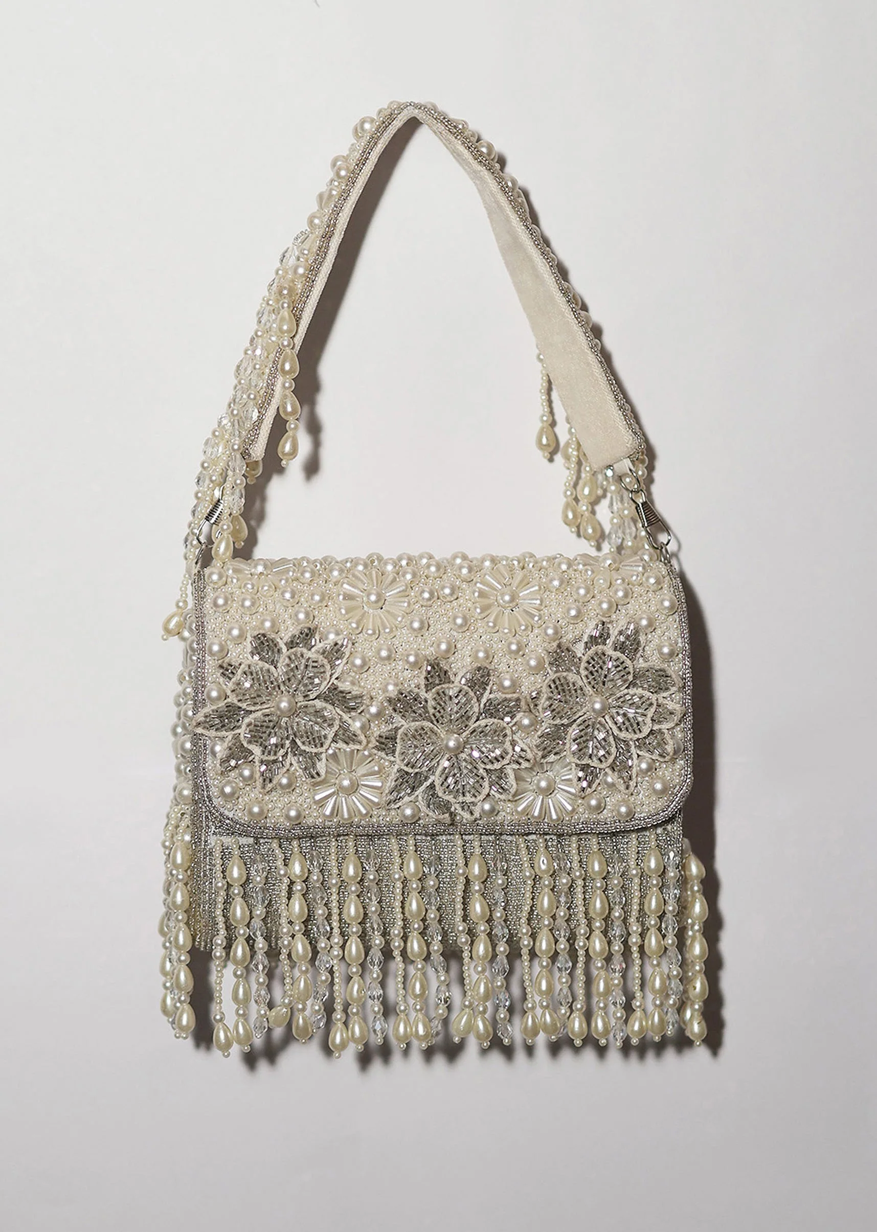 Gold Tassel Beaded Purse