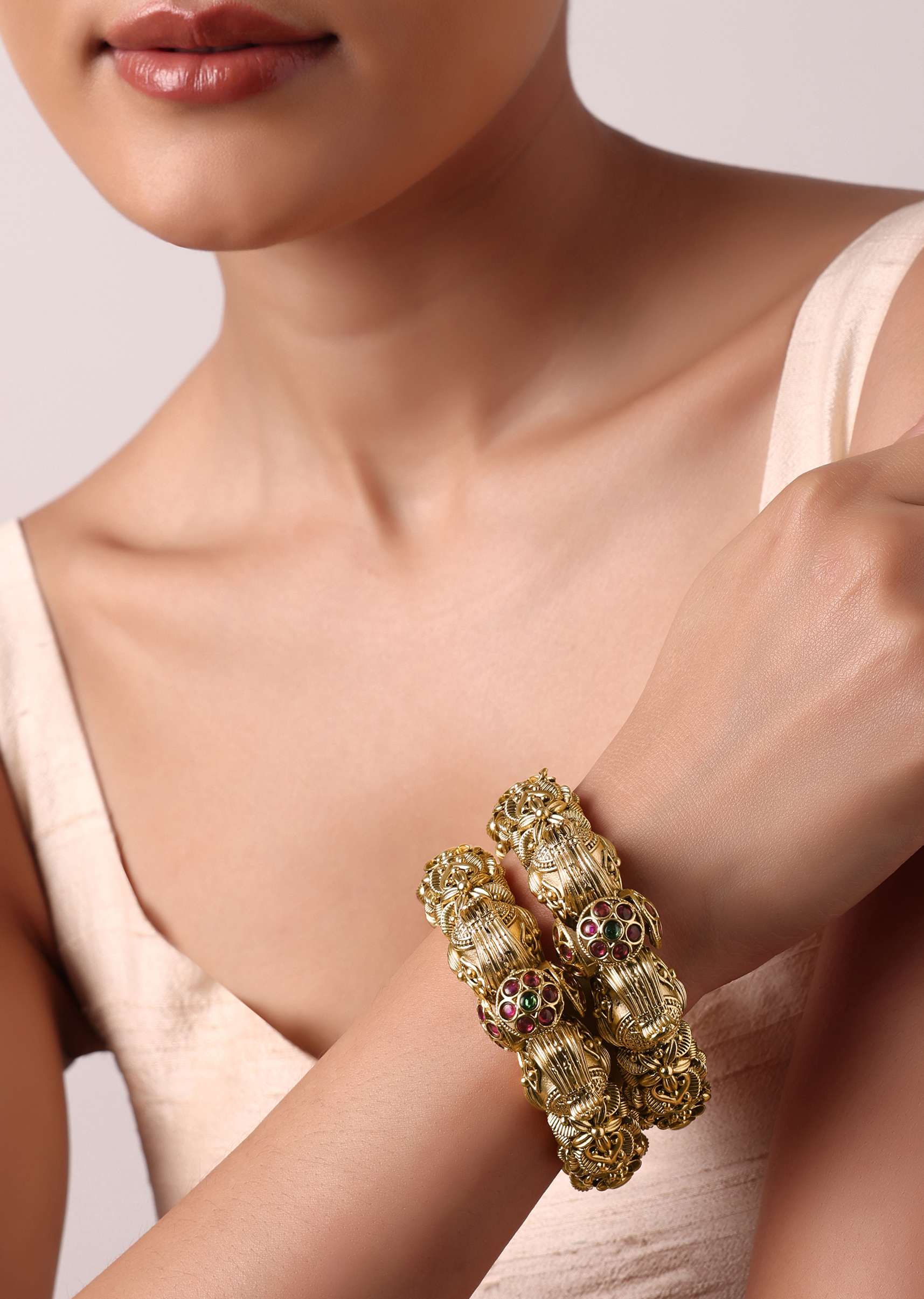 Gold Temple Bangle With Kundan (Set of 2) - Image 4