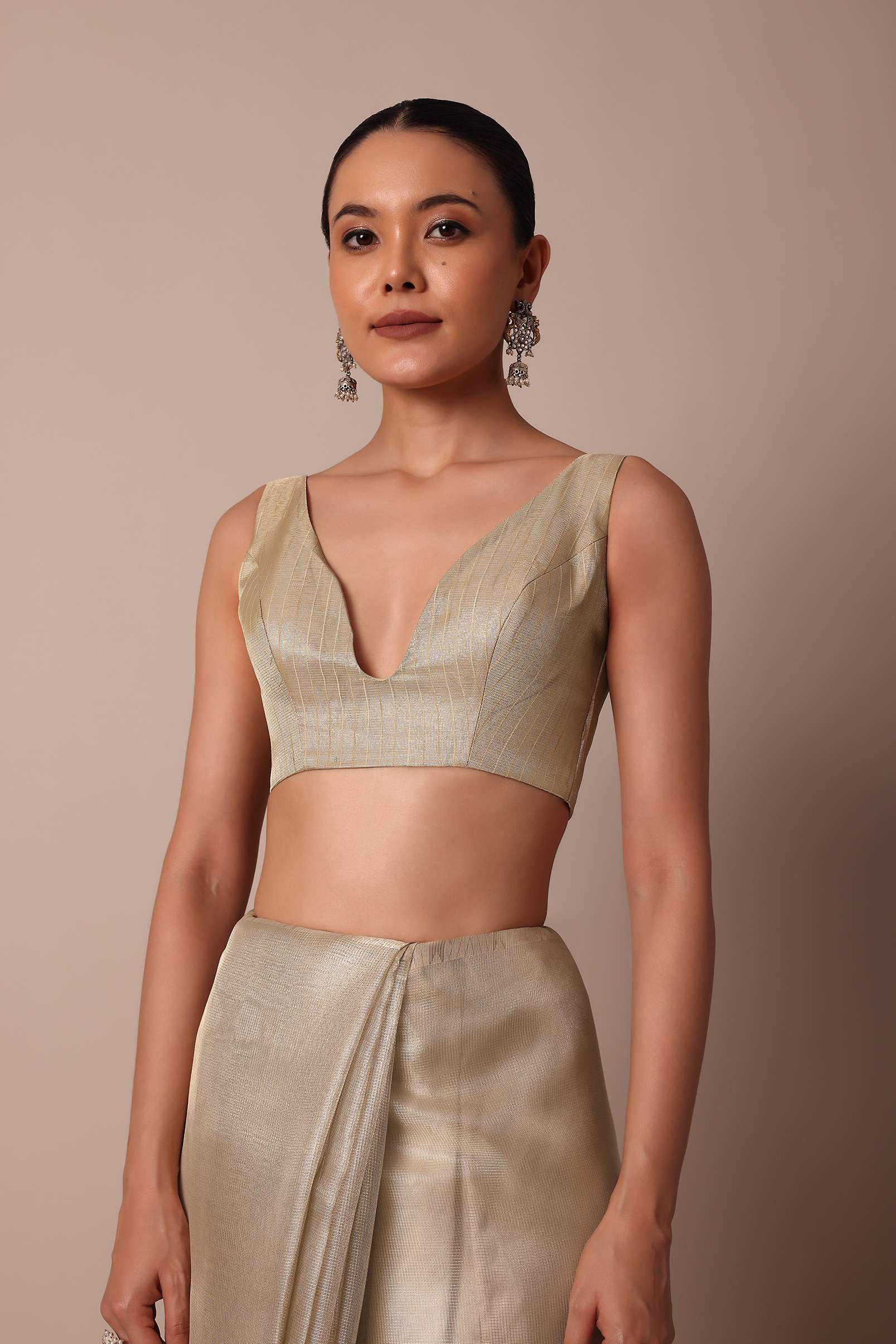 Golden Silk Saree With Exquisite Resham Thread Butti Work - Image 7