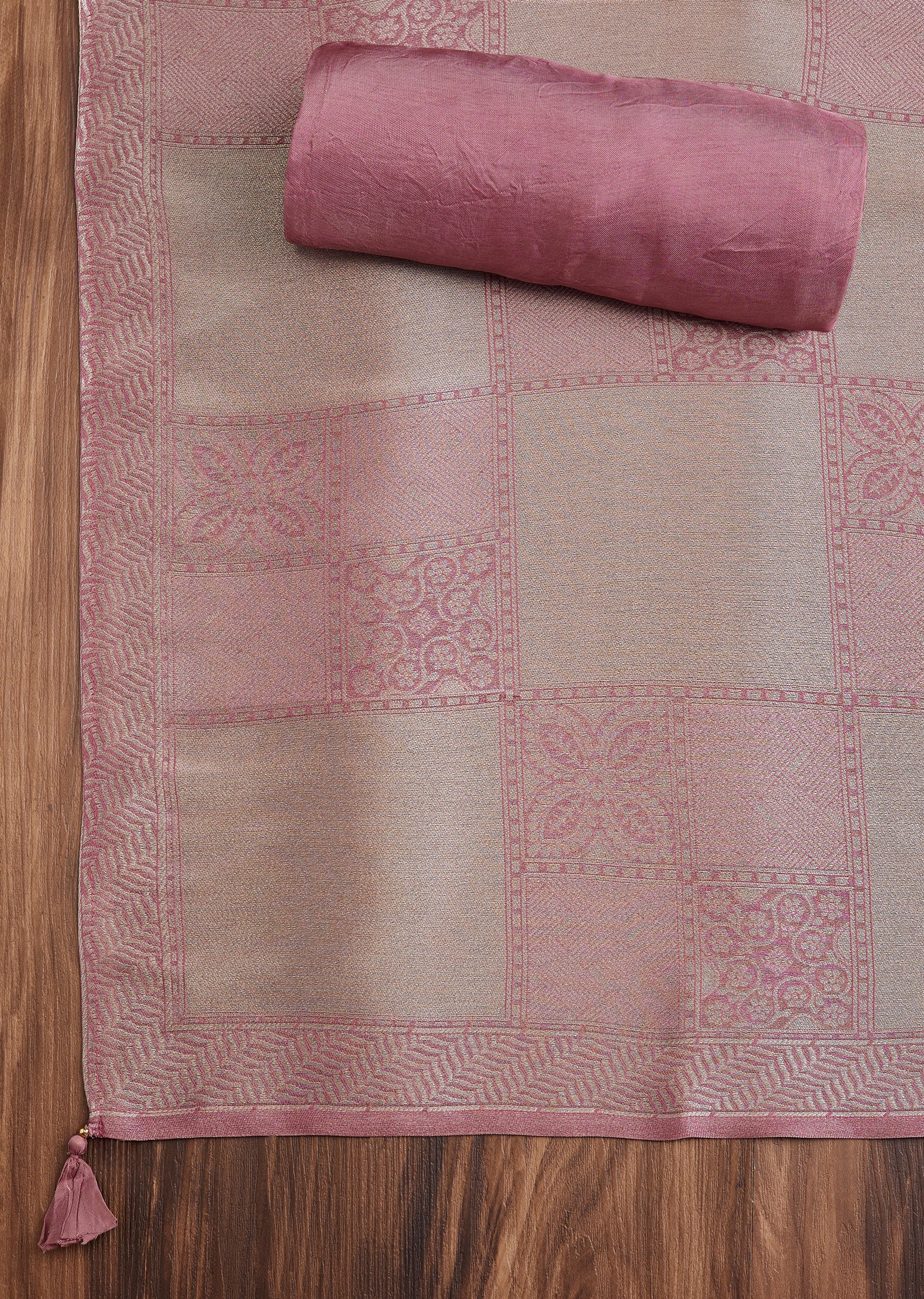 Graceful Pink Tissue Suit Set - Image 4