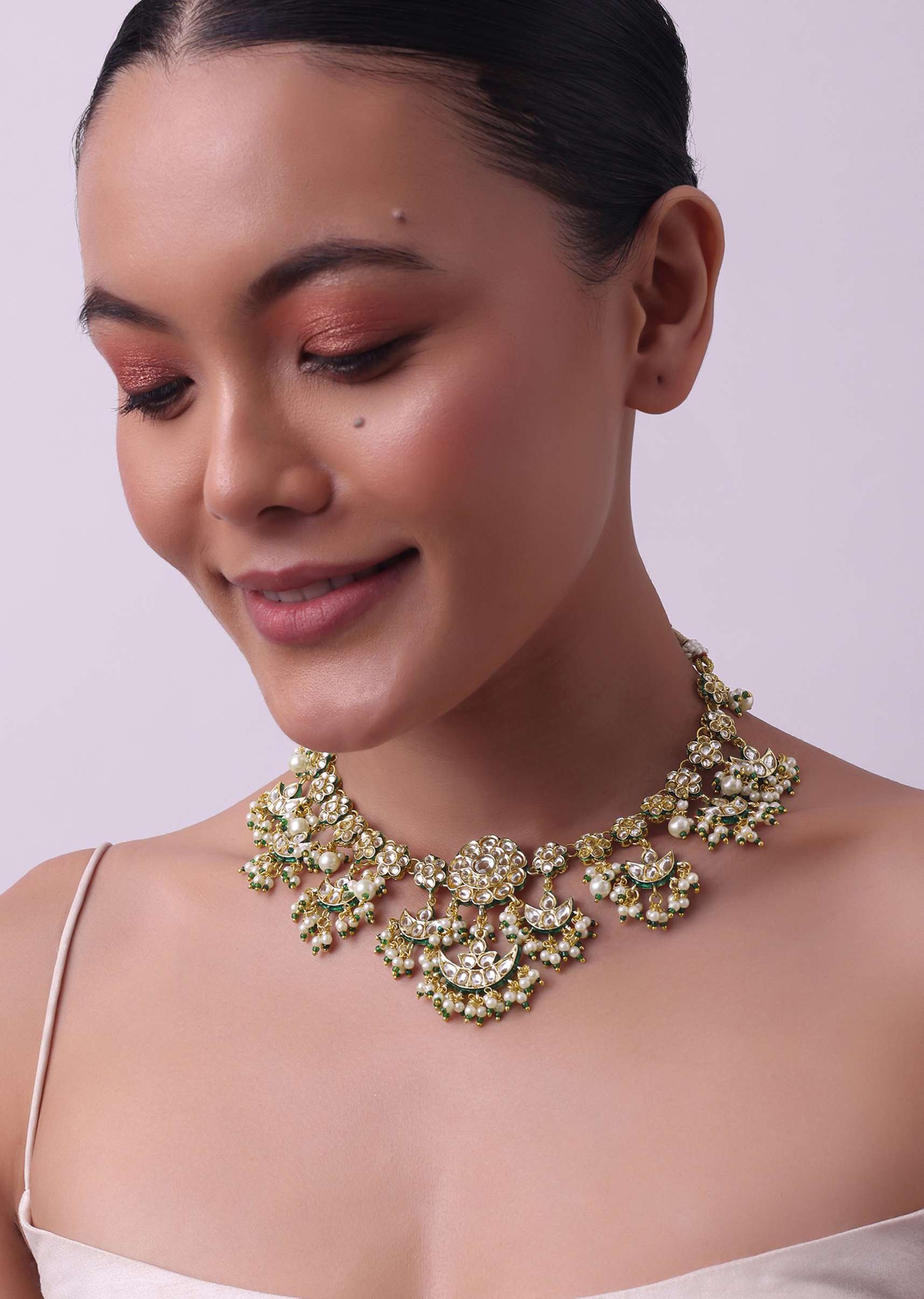 Green Kundan Necklace Set With Chandbalis In Mix Metal - Image 2