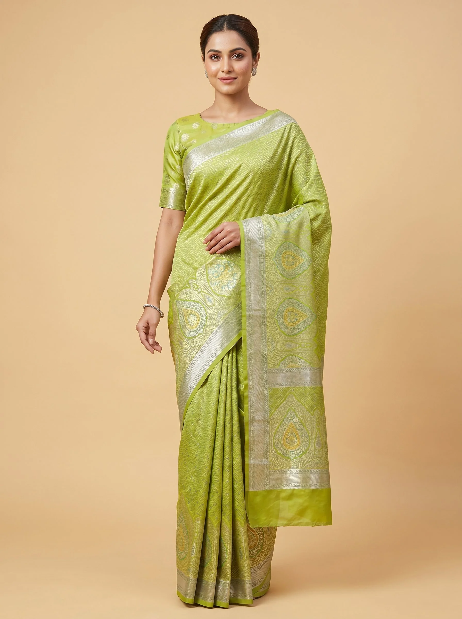 Green Lively Loom Handloom Saree