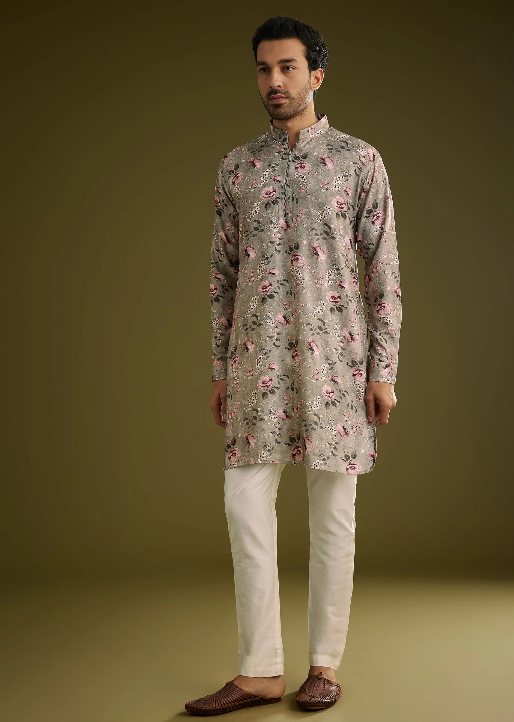 Grey Printed Short Zipper Kurta Set - Image 3