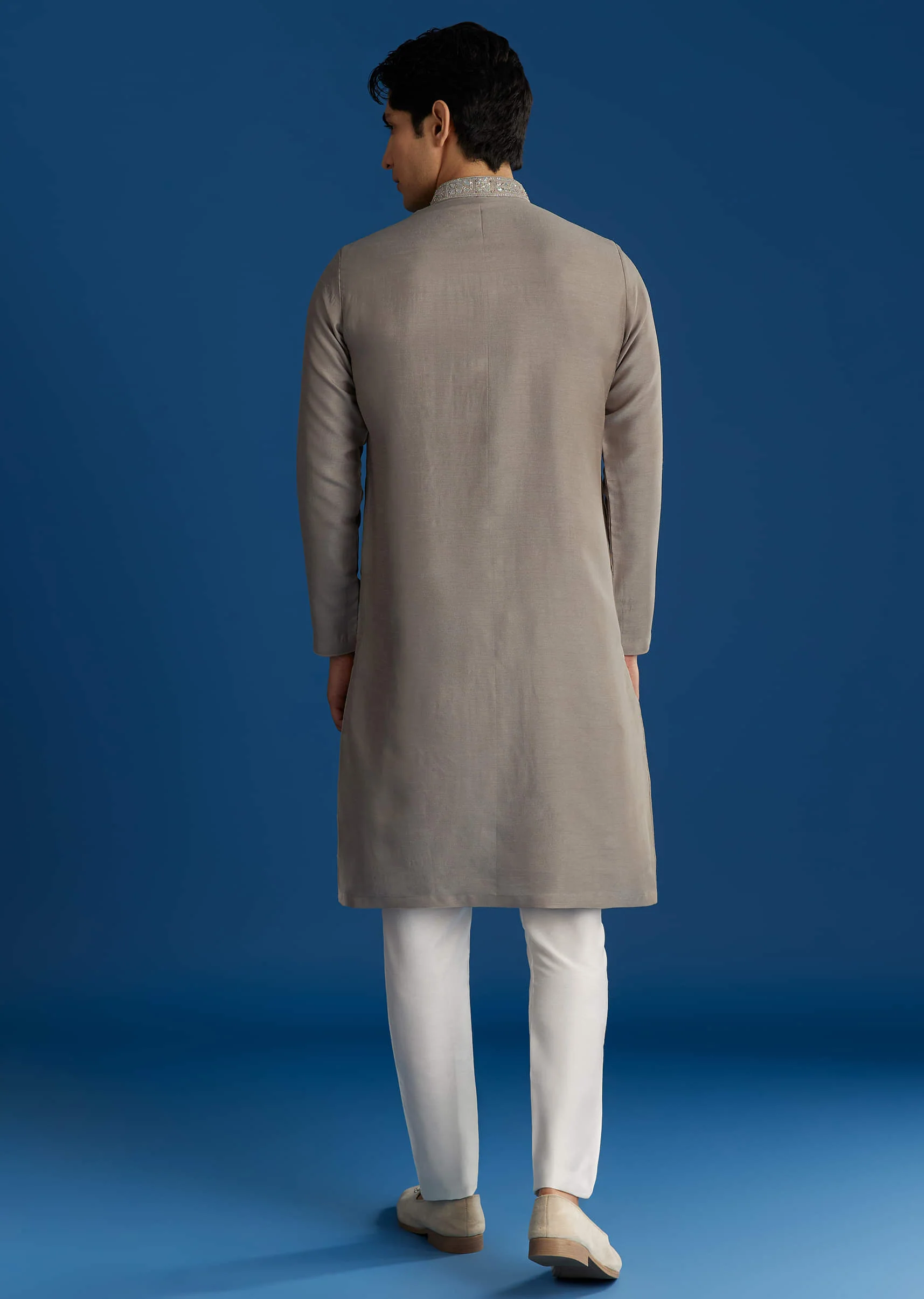 Grey Silk Kurta Set With Mirror Gotta And Zari Work - Image 5