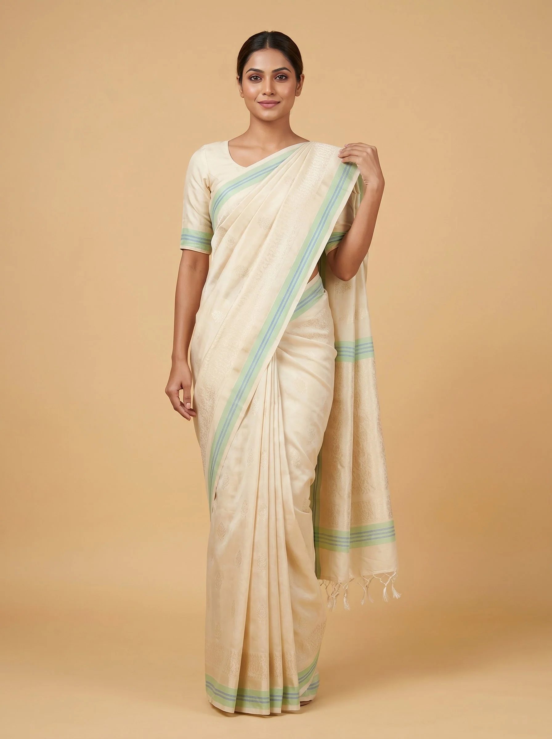 Ivory Cream Glow Saree
