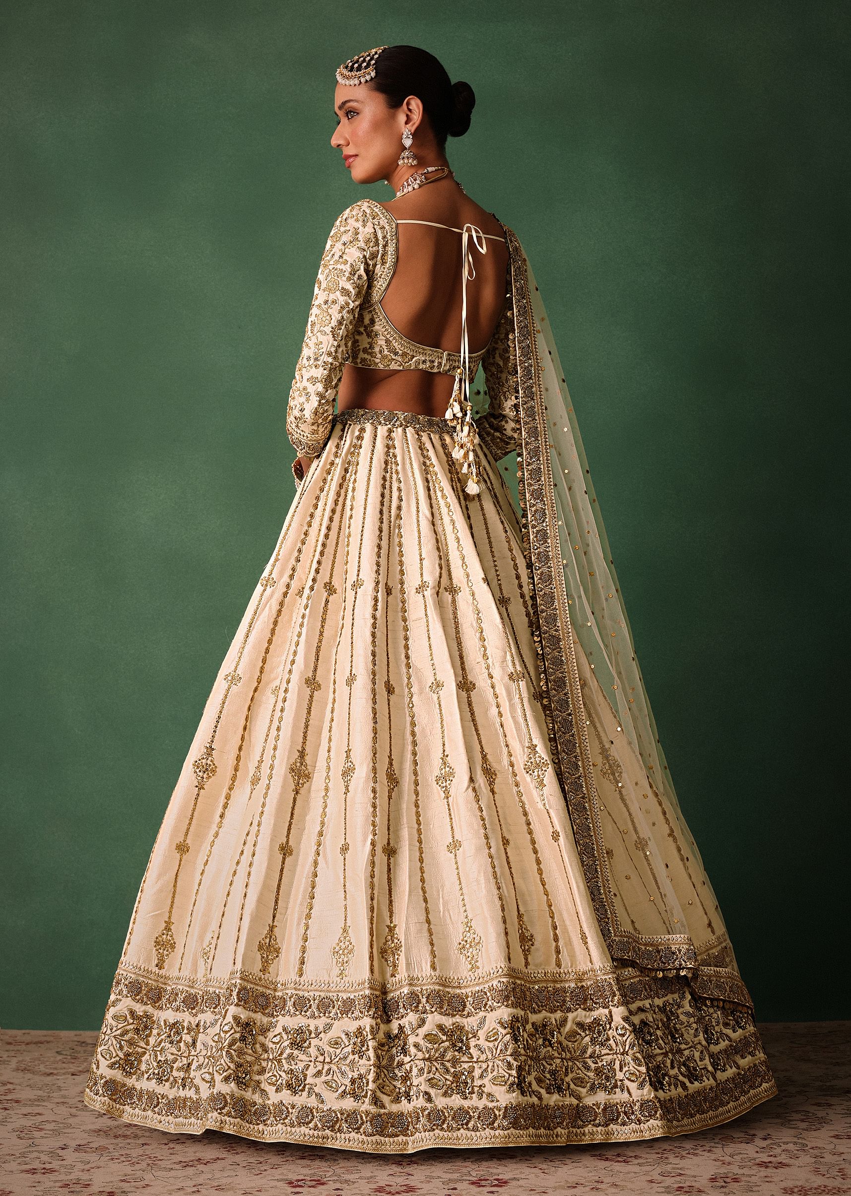 Ivory Raw Silk Hand Embroidered Lehenga Set With Net Dupatta - Image 5
