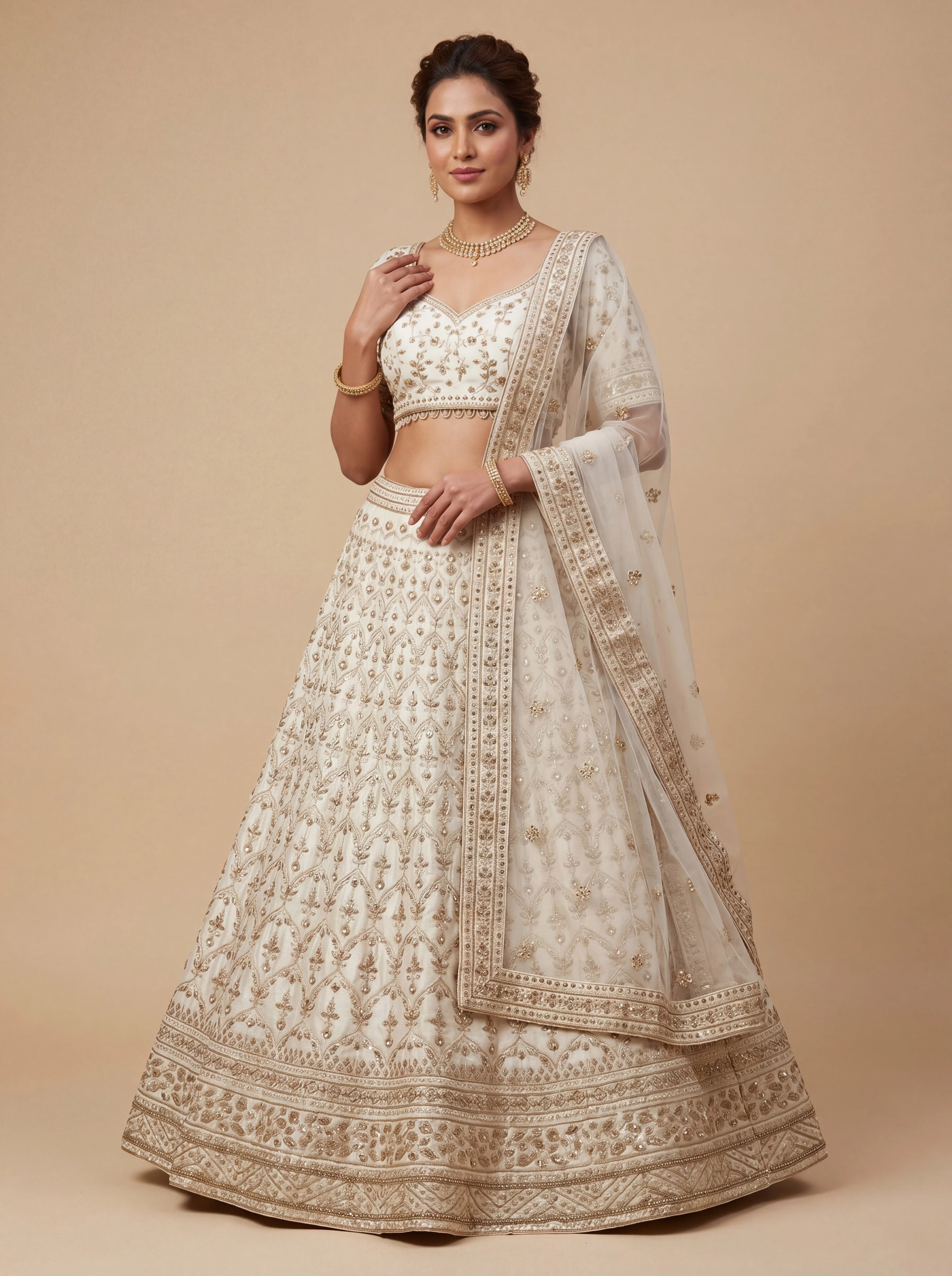 Ivory Toned Wedding Elegance