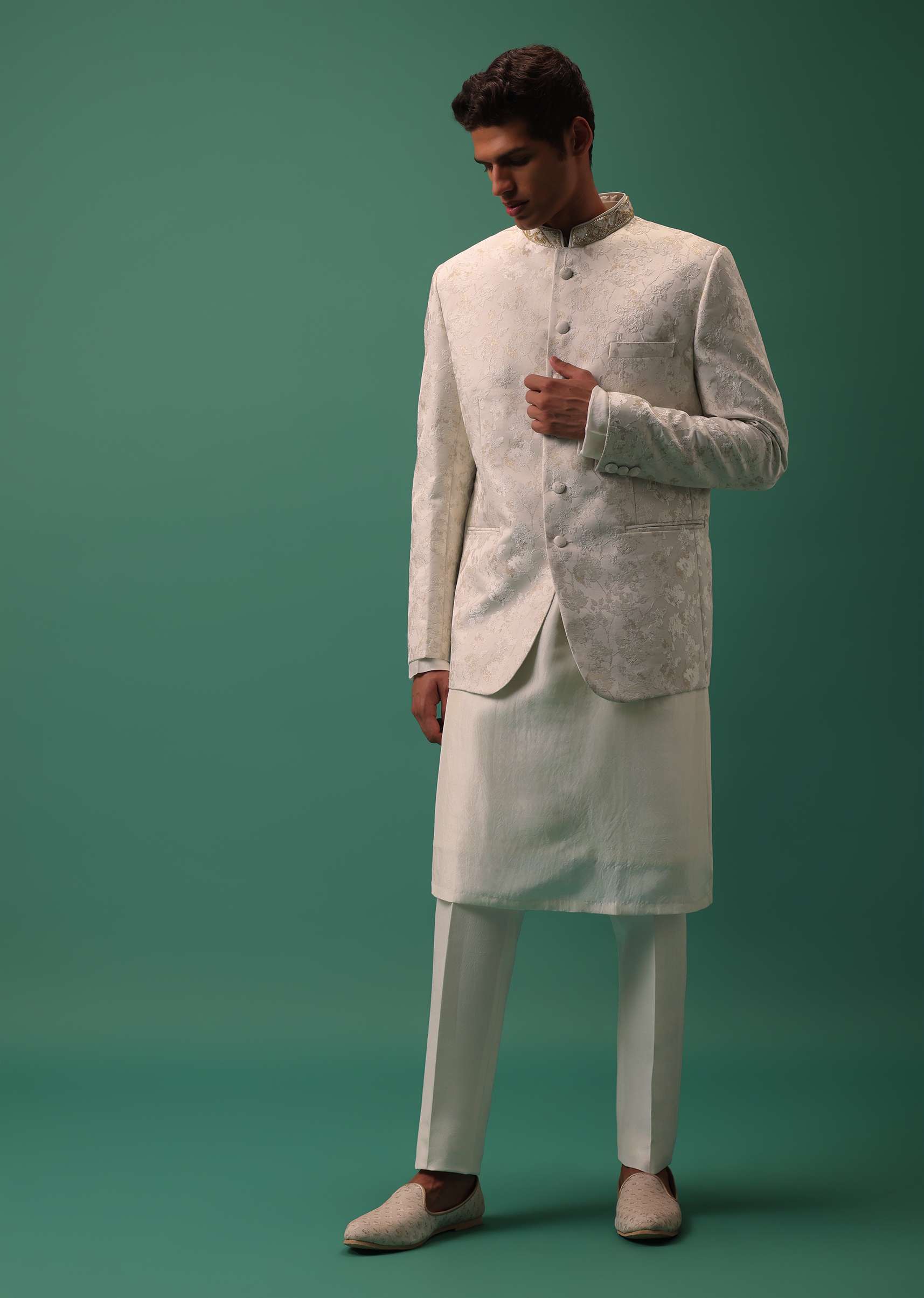 Ivory White Highlighted Bandhgala Set With Kurta And Fusing Pants - Image 7