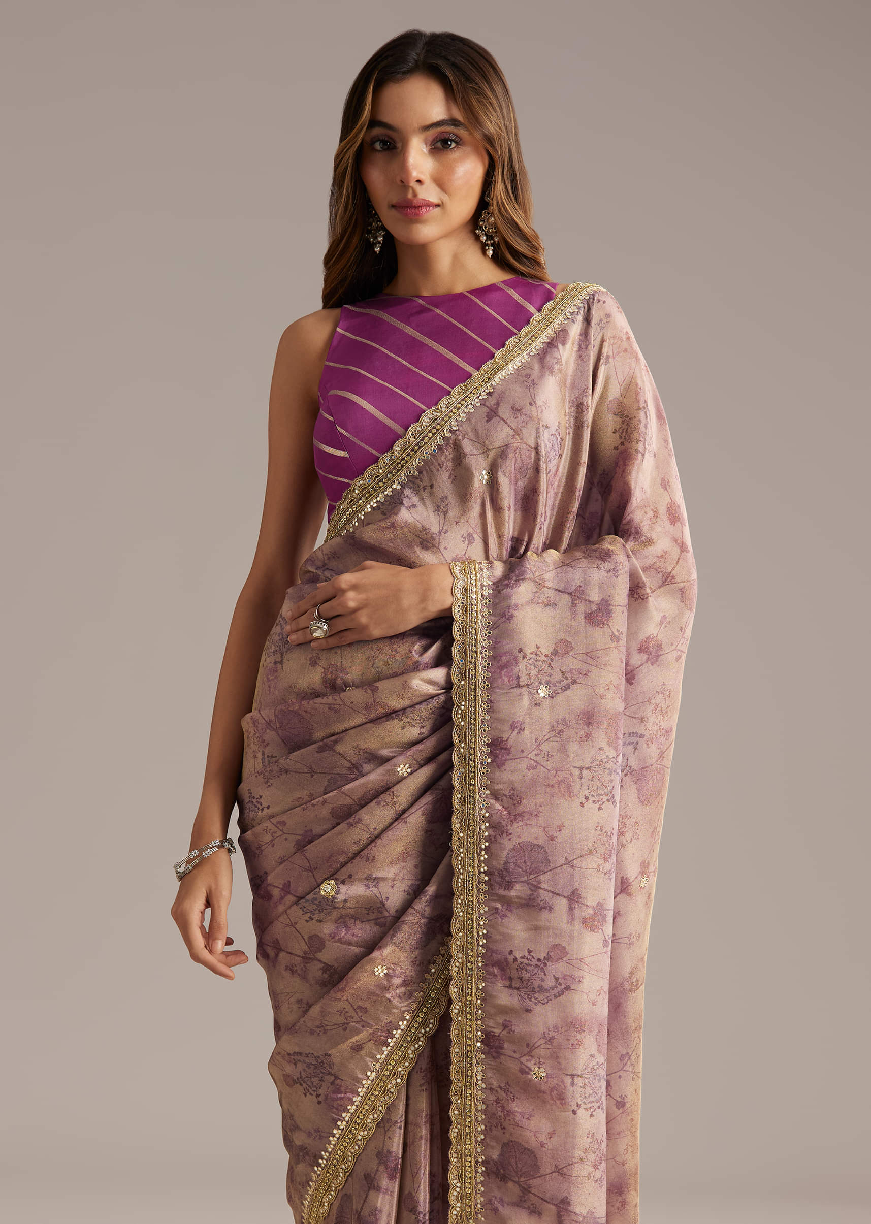 Lavender Tissue Saree With Mirror And Cutdana Embroidery - Image 4