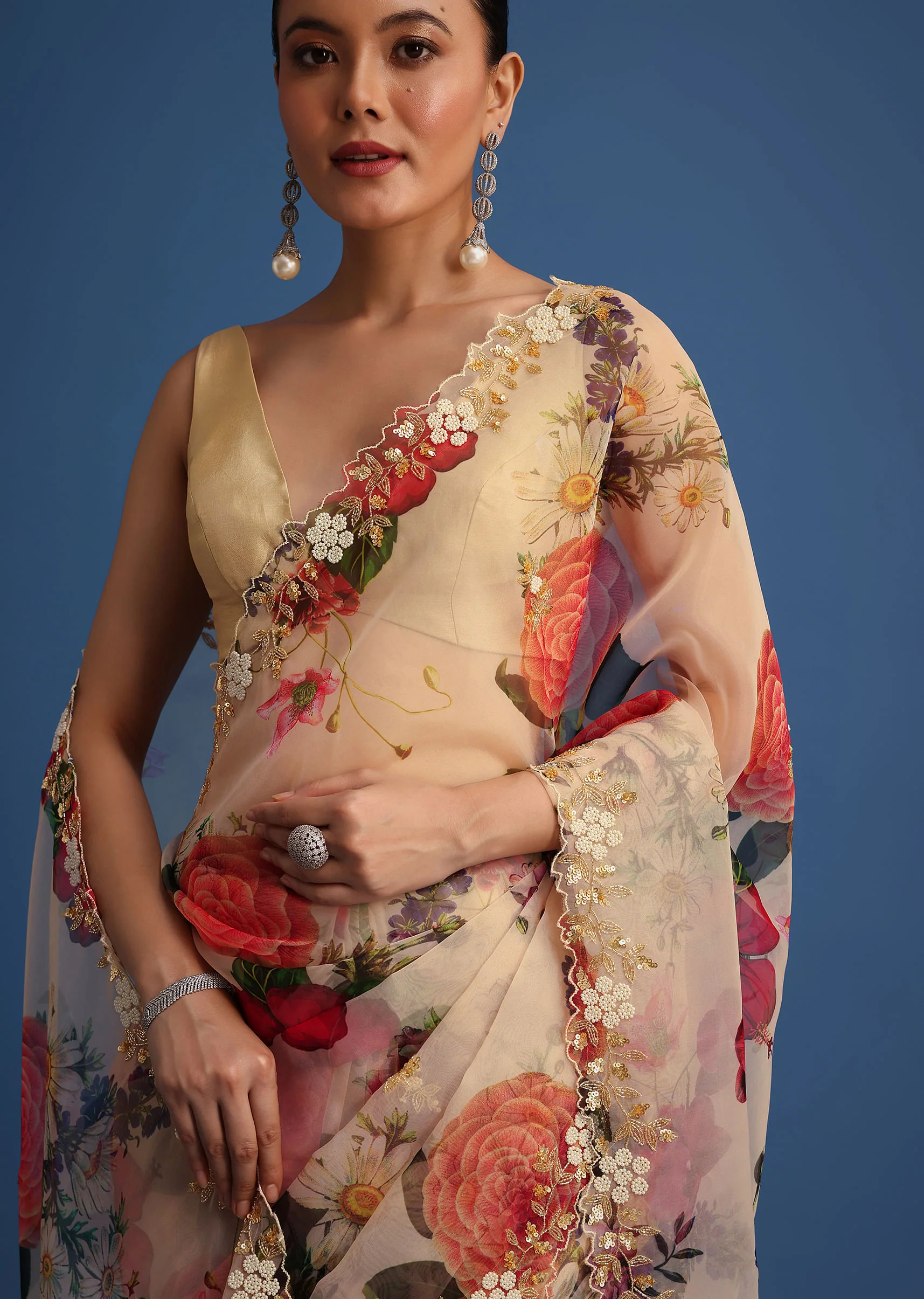 Light beige Organza Floral Printed Saree With Embroidered Border - Image 2