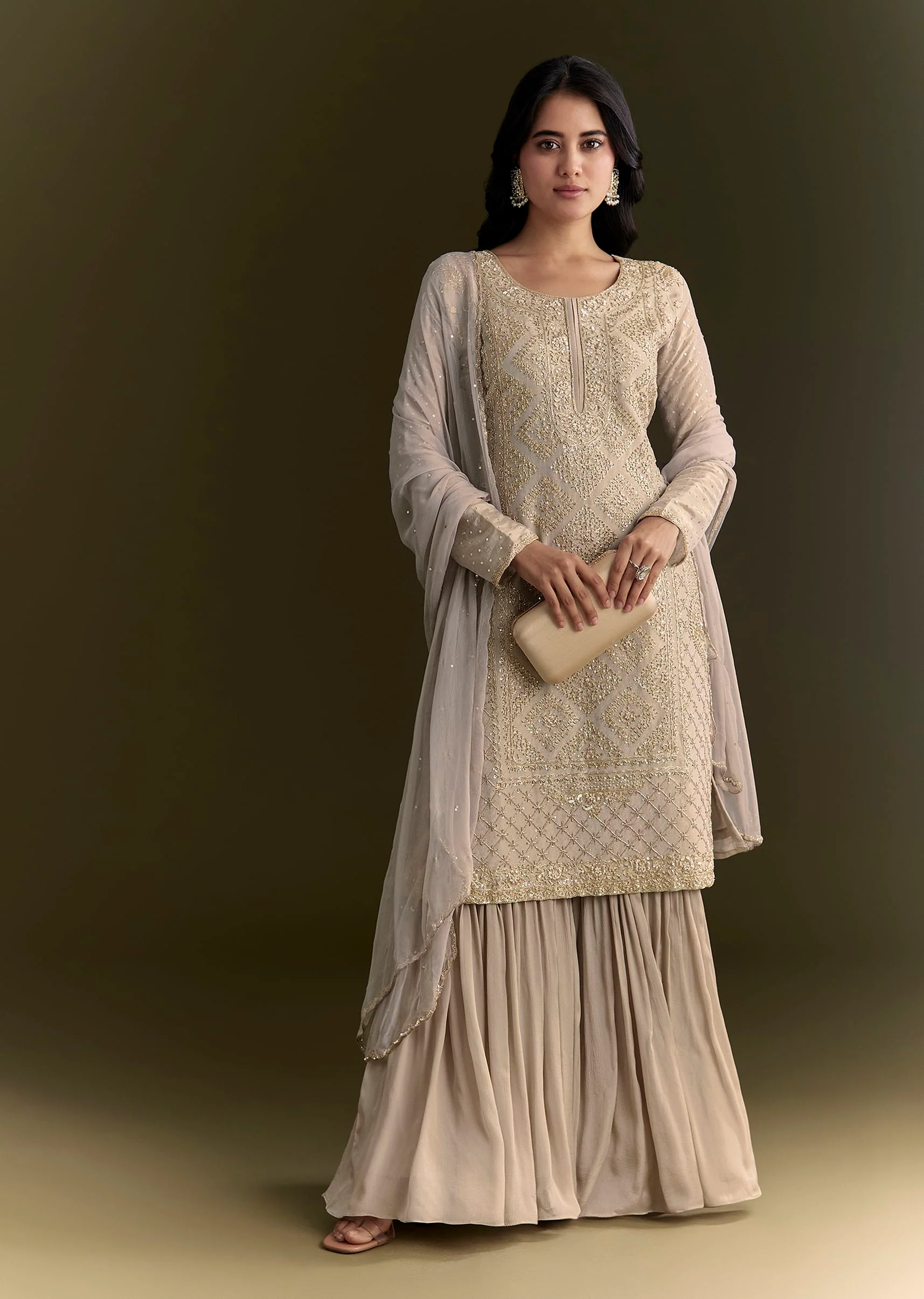 Light Grey Cutdana Zardosi Embroidered Kurta With Scallop Border Dupatta - Image 3