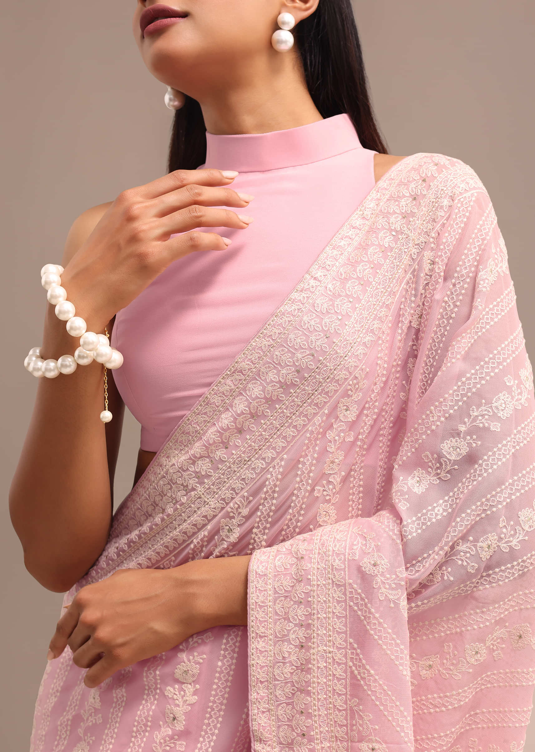 Light Pink Georgette Chikankari Saree With Unstitched Blouse - Image 3