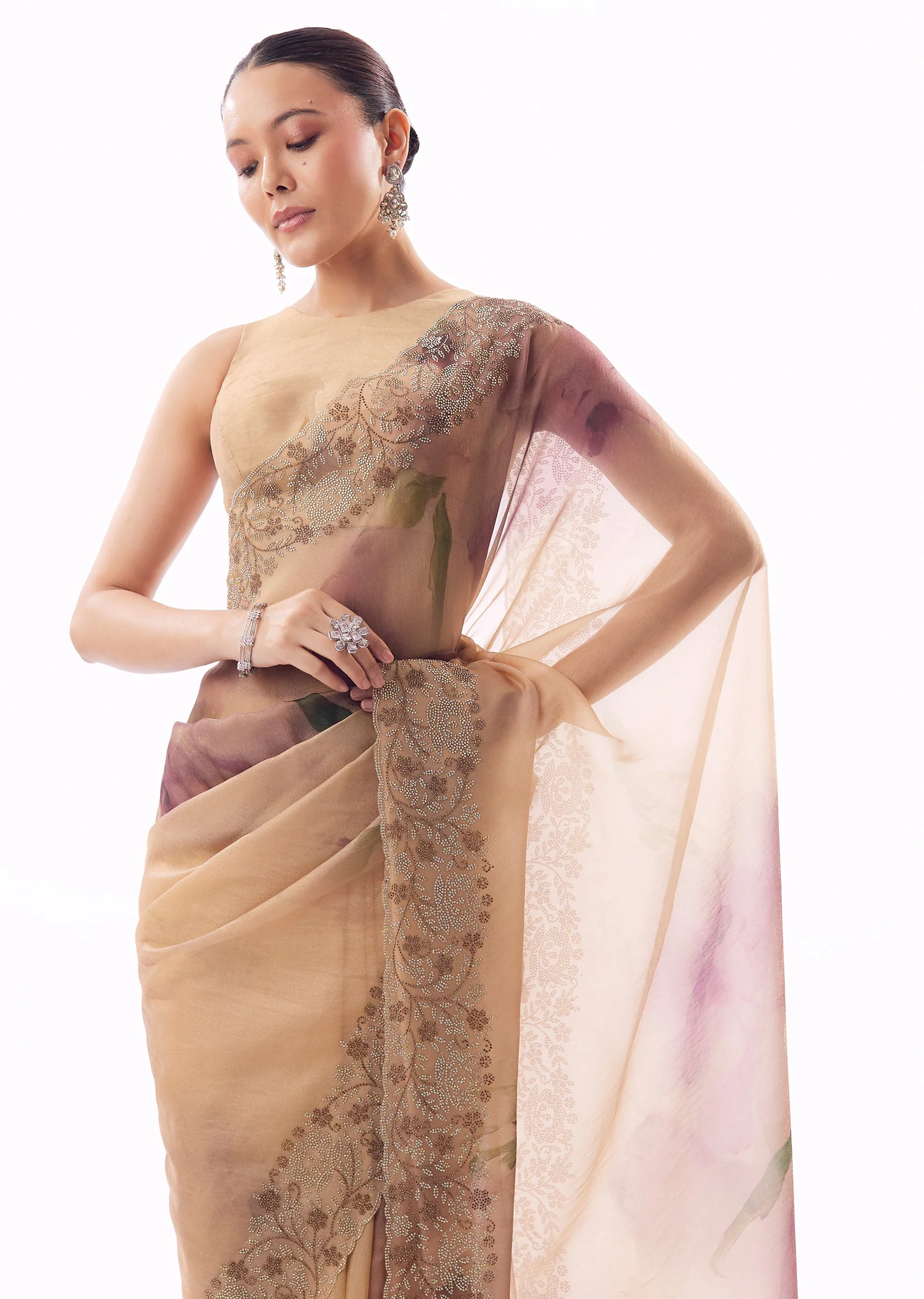 Light Turquoise Blue Tissue Saree With Cutdana Sequin Bead Embroidered Border - Image 5